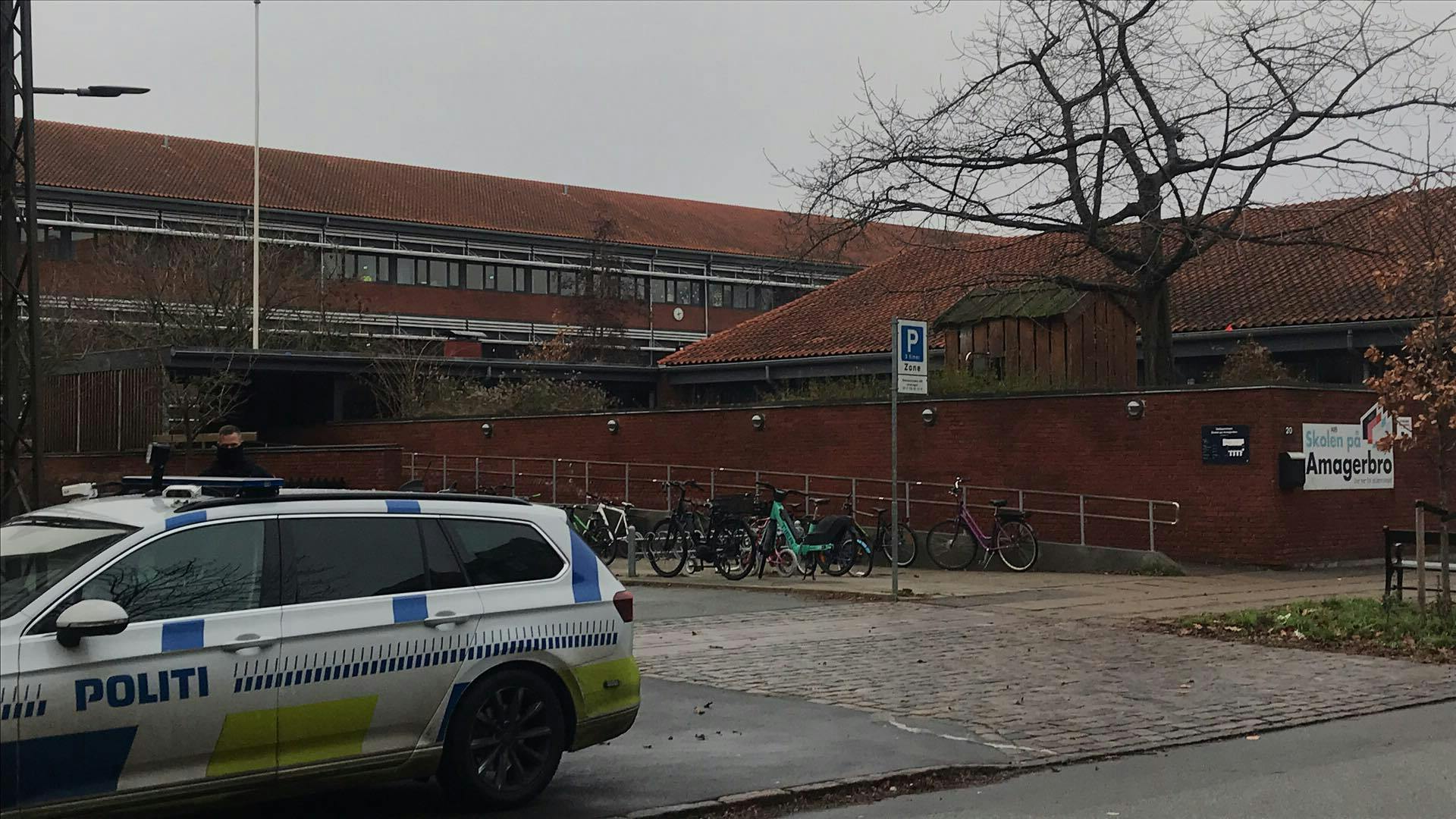 https://imgix.seoghoer.dk/2023-12-15/mistaenkeligt-forhold-skolen-pa-amagerbro-15.-december-202301.jpg