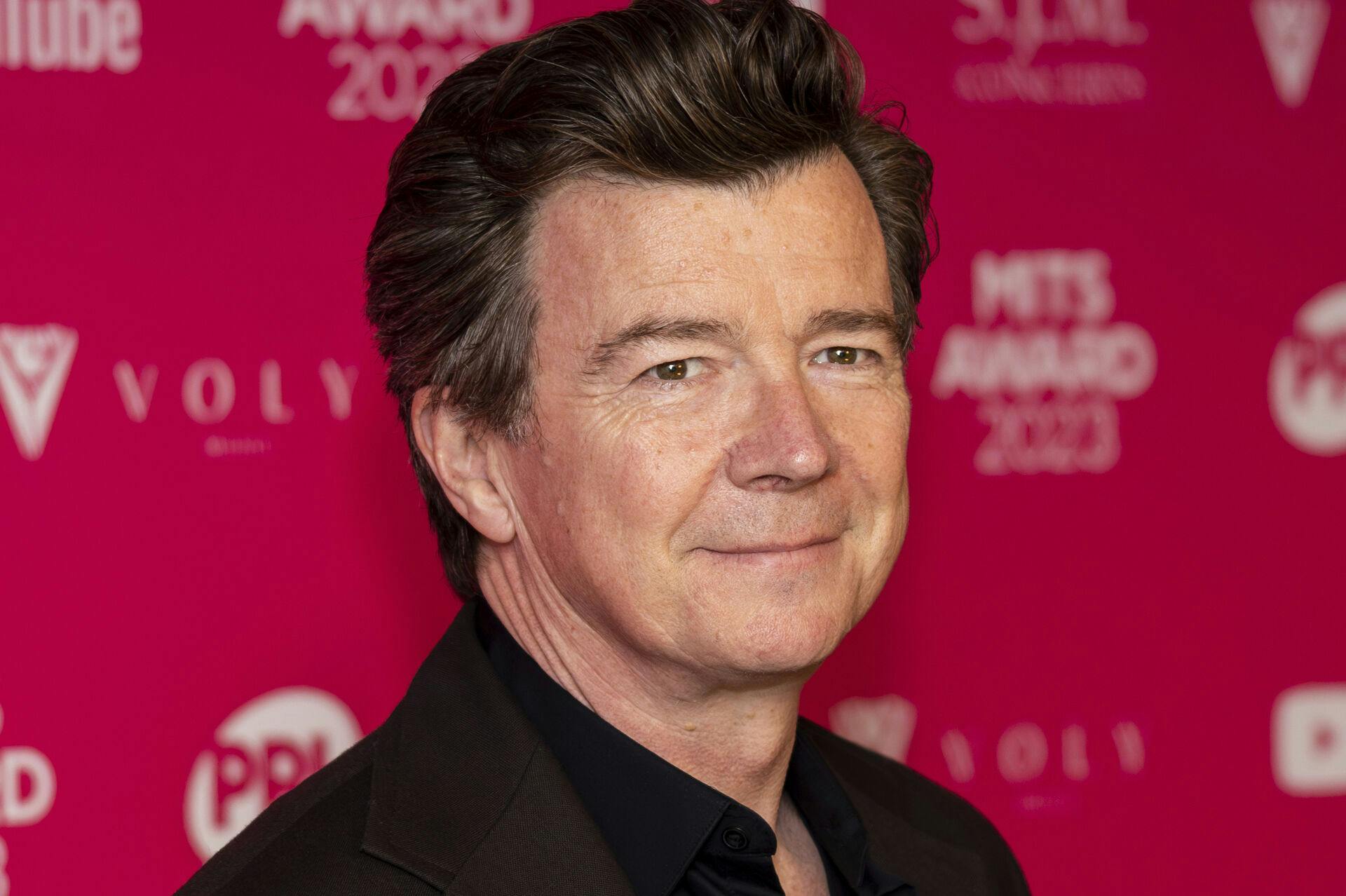 Rick Astleyholder traditionel dnask jul i Danmark