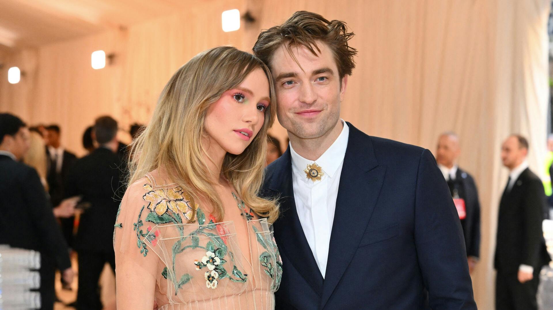 Robert Pattinson og Suki Waterhouse venter deres første barn.