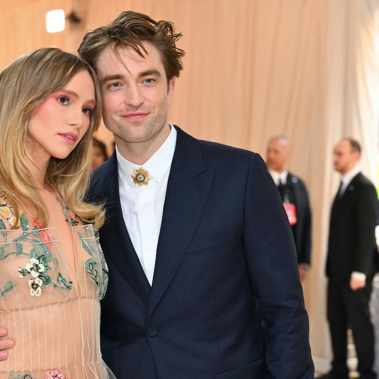 Robert Pattinson og Suki Waterhouse venter deres første barn.