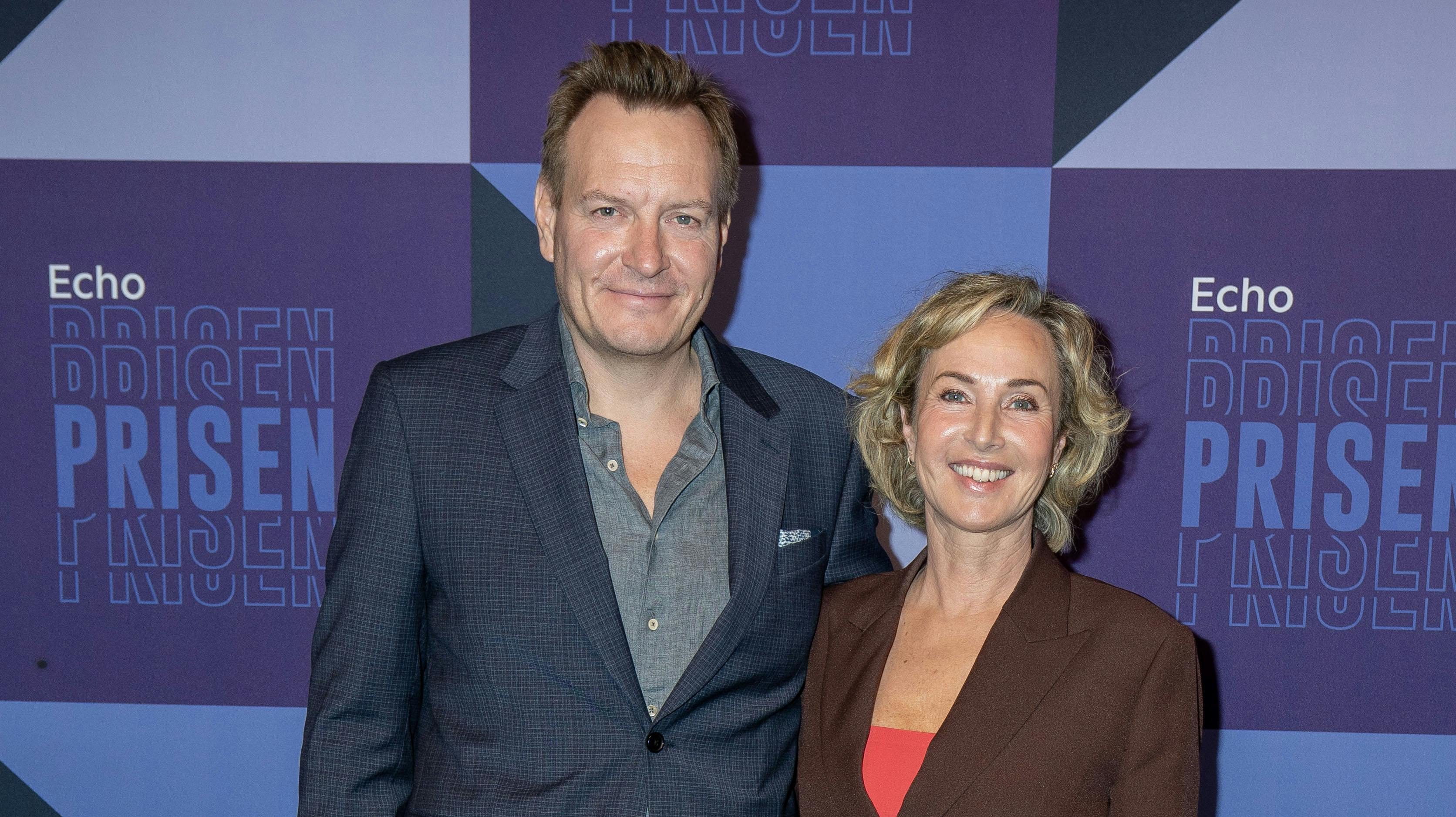 Rasmus Tantholdt og Natasja Crone har nu papir på hinanden.