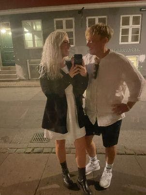 Trine Pedersen og kæresten Martin Omel har været sammen, lige siden de mødtes i februar 2023.