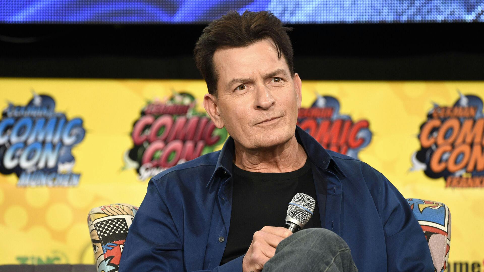 Charlie Sheen at the 5th German Comic Con Dortmund 2019 in the Westfalenhallen. Dortmund, 13.04.2019 | usage worldwide Photo by: Nicole Kubelka/Geisler-Fotopress/picture-alliance/dpa/AP Images