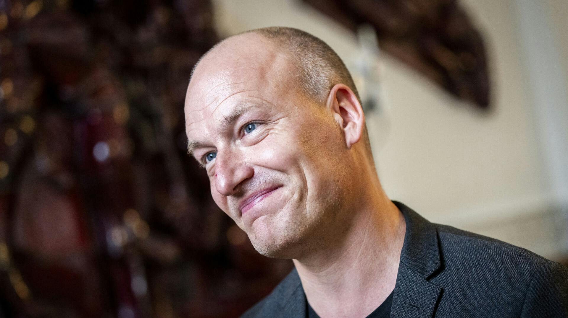 Over en million har set Dragsted lange ud efter Musk på det sociale medie X.