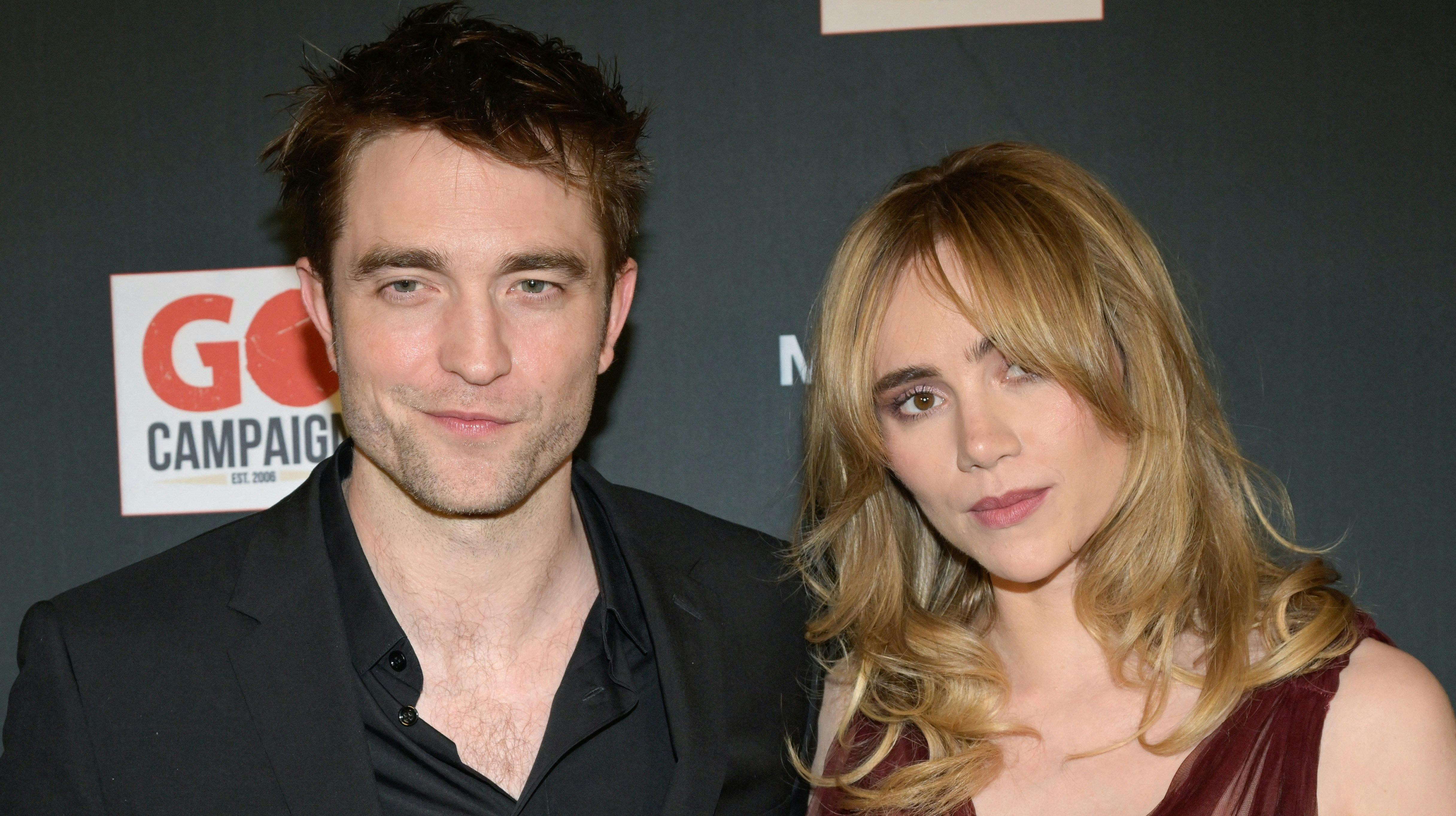 Robert Pattinson og Suki Waterhouse er meget lykkelige sammen.