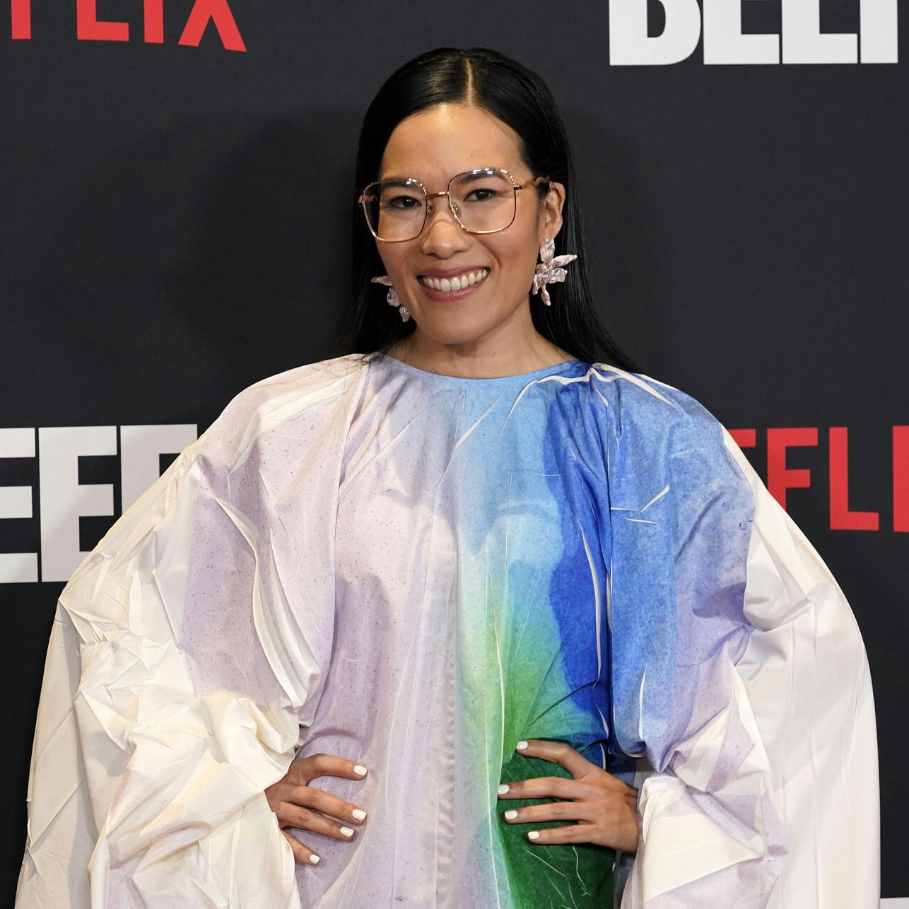 Ali Wong har officielt søgt om skilsmissen fra Justin Hakuta.