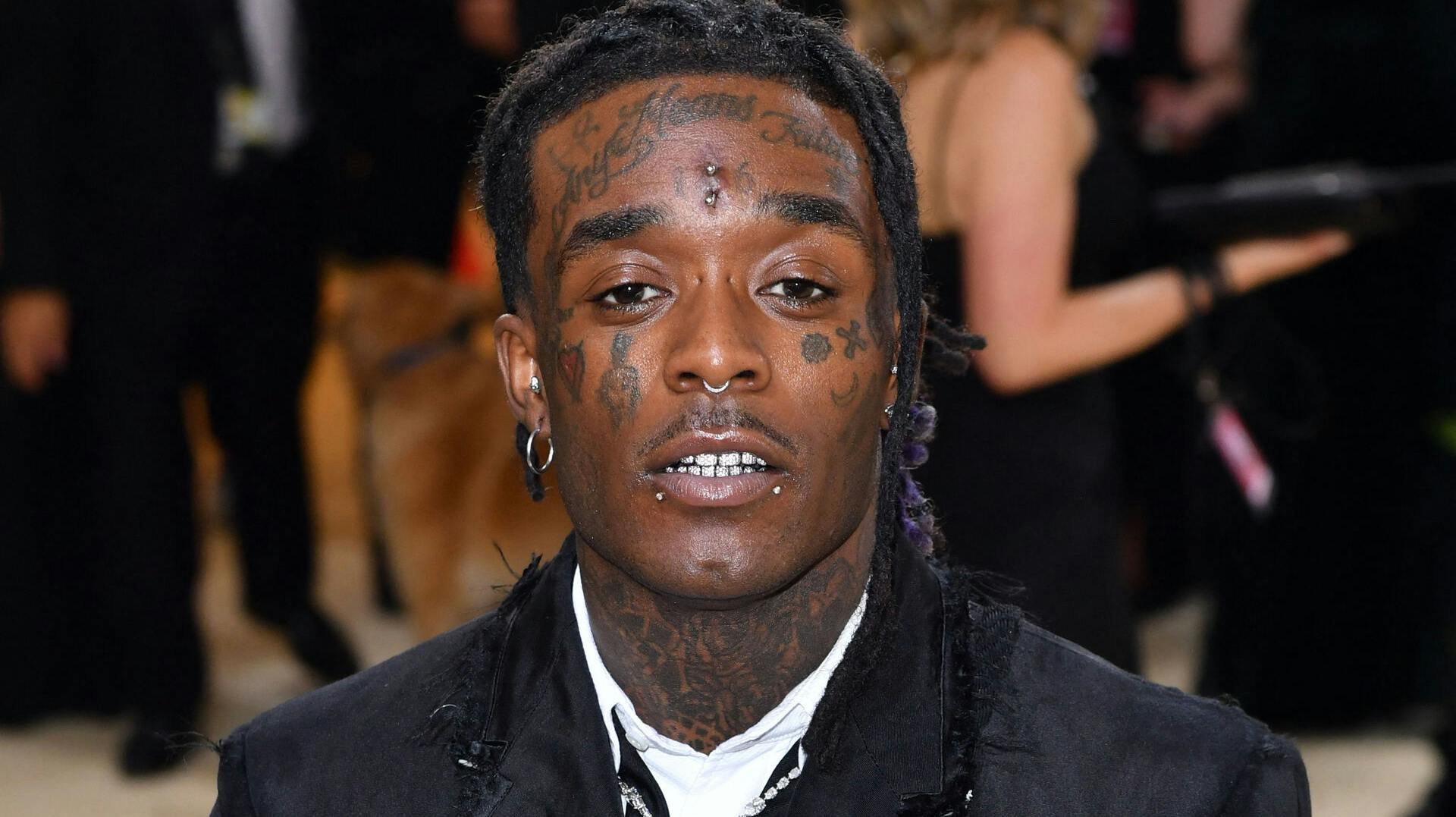 Rapperen Lil Uzi Vert skal nu producere dametøj.