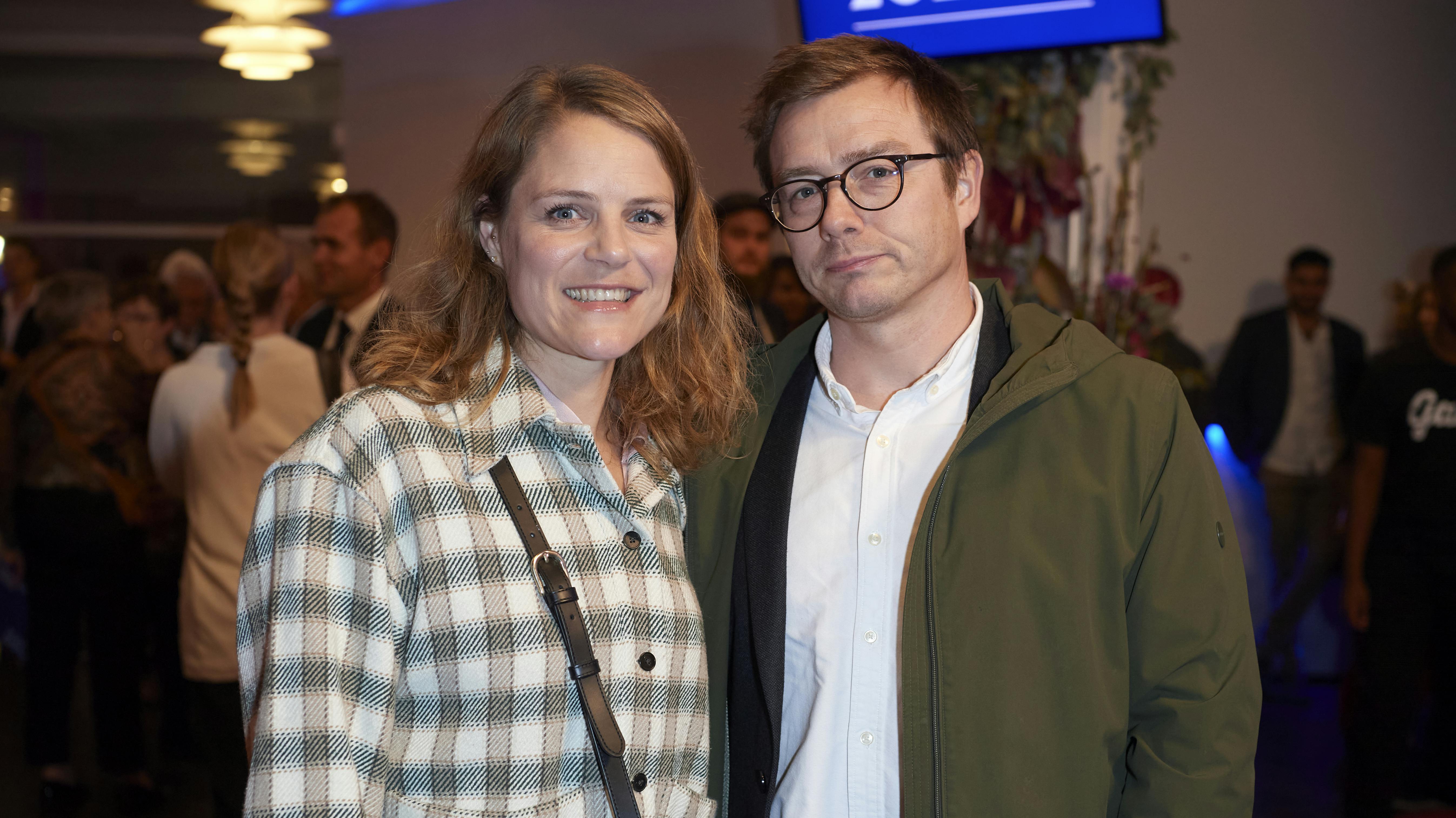 39-årige Johanne Schmidt-Nielsen har sammen med sin bedre halvdel købt en villa i Valby til over 16 millioner kroner.