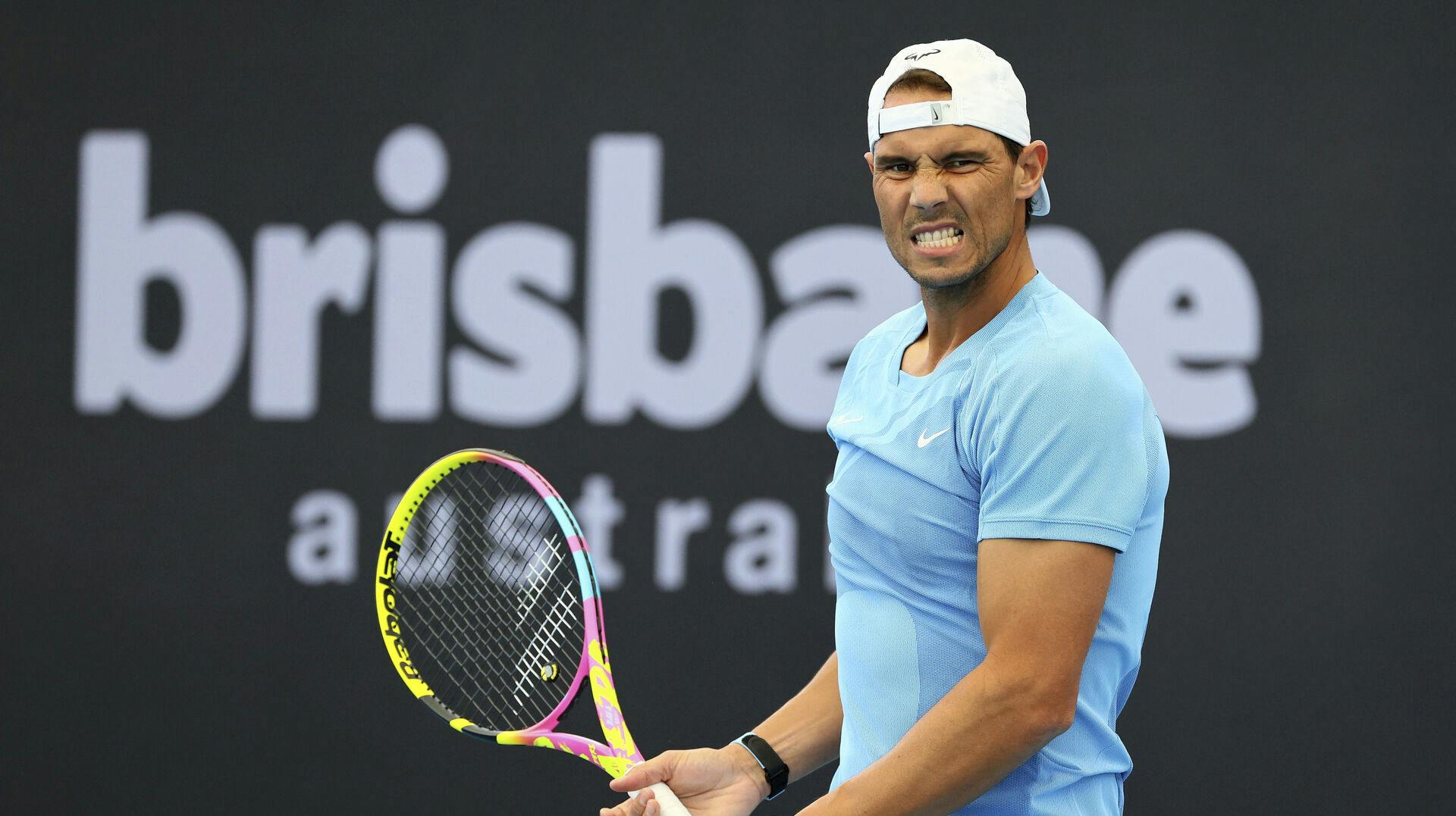 Rafael Nadal er få dage fra et længe ventet comeback - det nød Holger Rune godt af i Brisbane. 