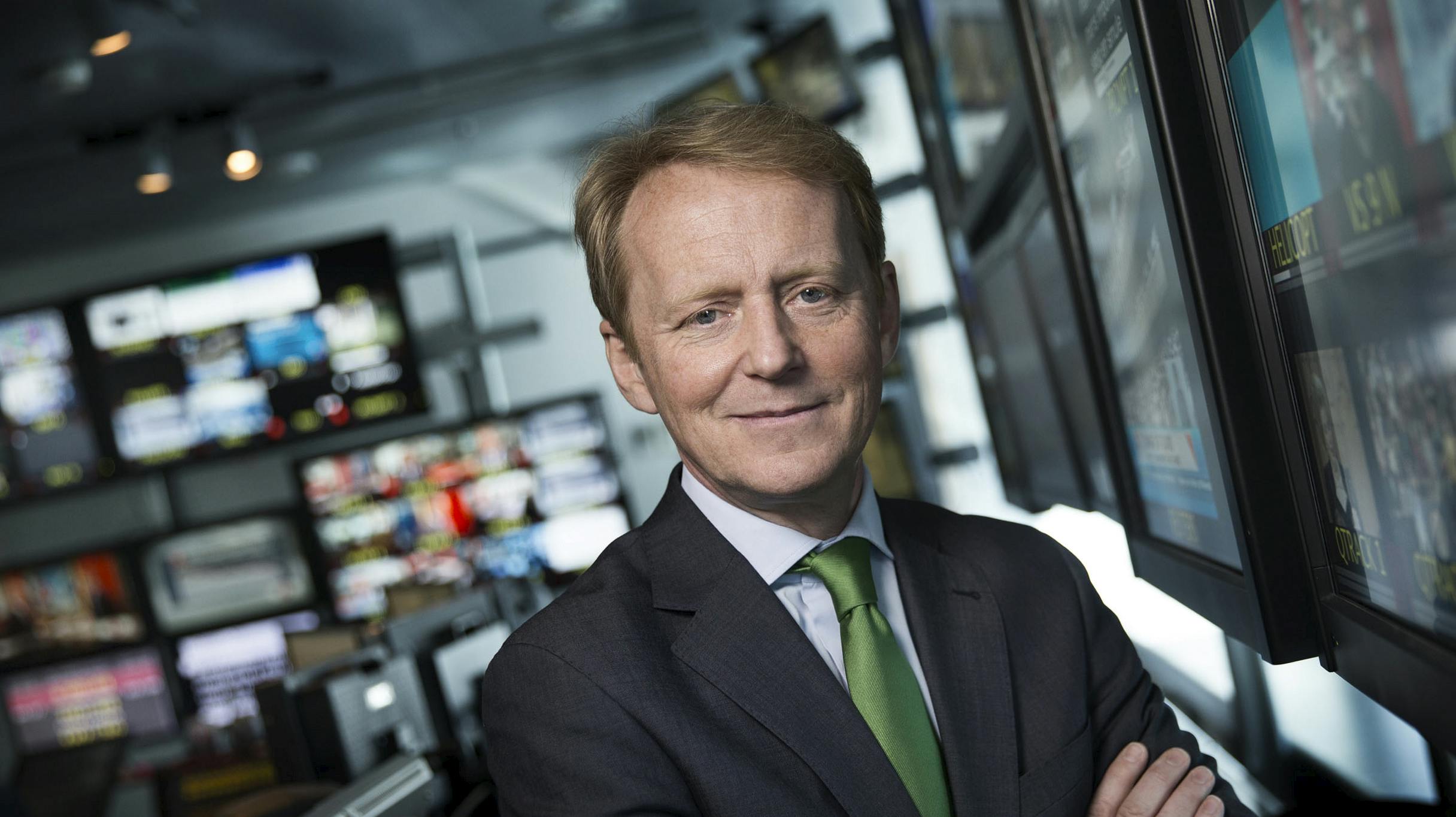 Den erfarne nyhedsvært Poul Erik Skammelsen har scoret en ny tjans på TV 2.