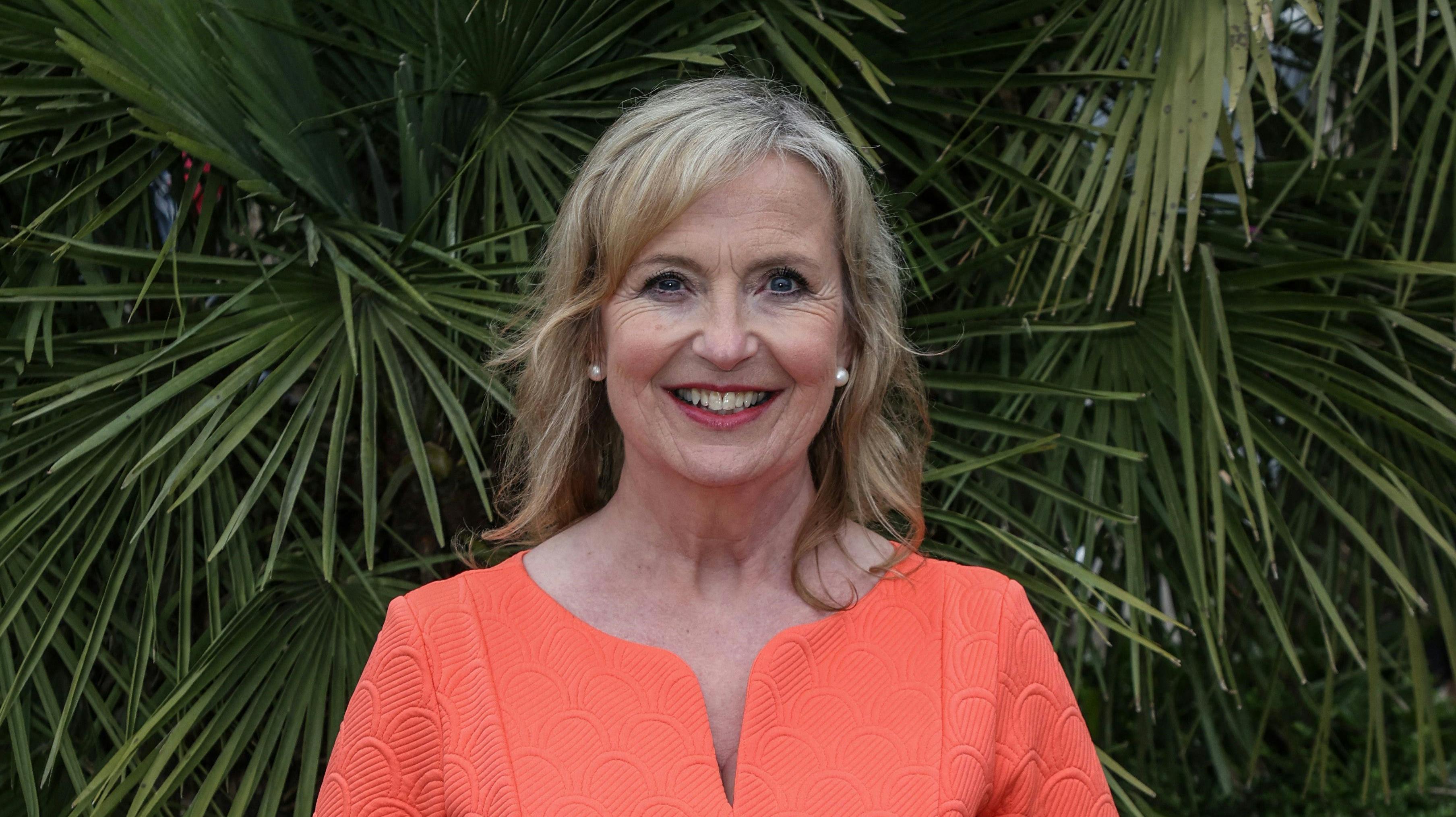 Den 27. december blev Carol Kirkwood og Steve Randall hemmeligt - i hvert fald for offentligheden - gift. Det afslører hun nu på de sociale medier.