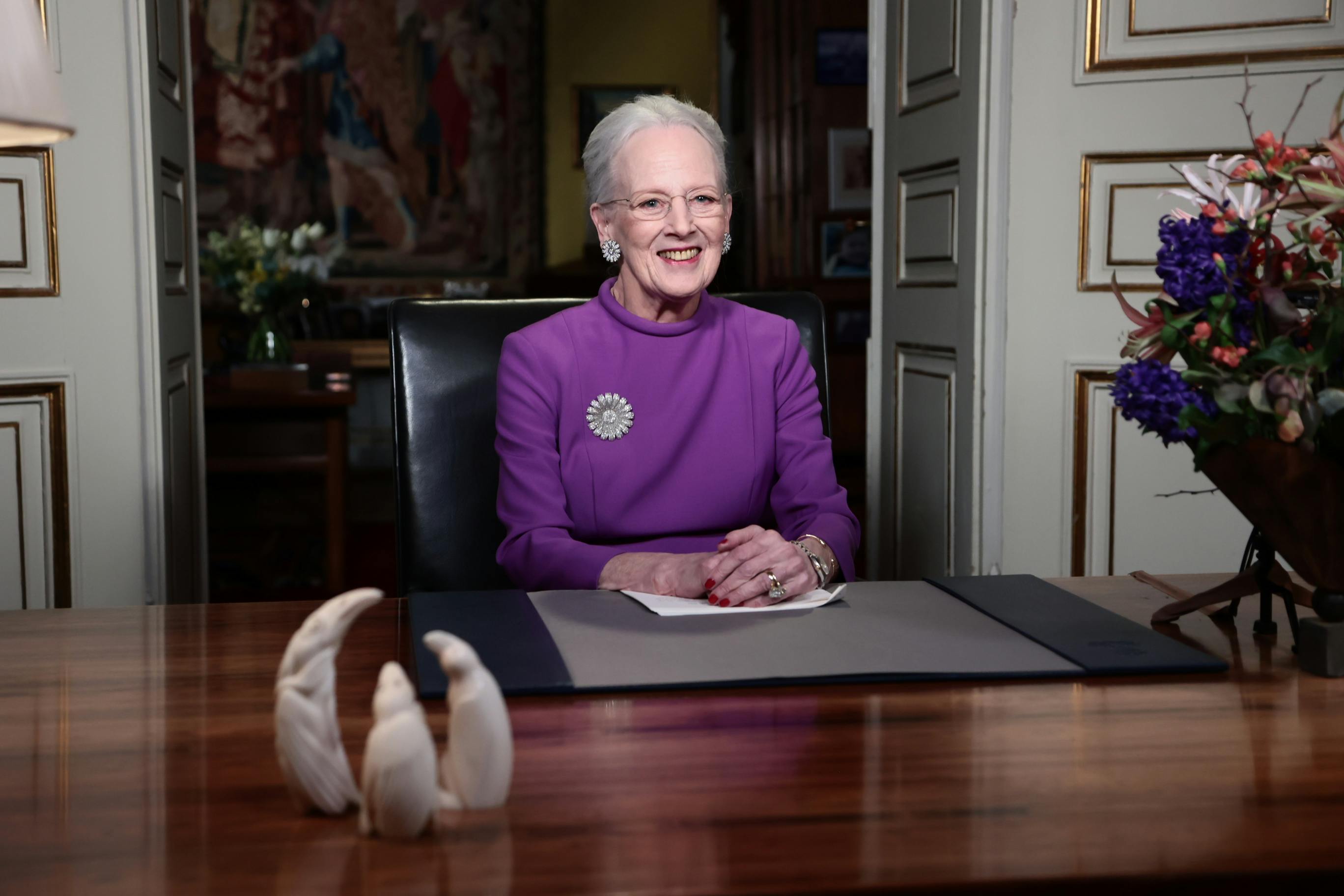 344 danskere havde spillet penge på, at 83-årige dronning Margrethe ville bruge ordet ”abdicere” i sin nytårstale i går aftes.