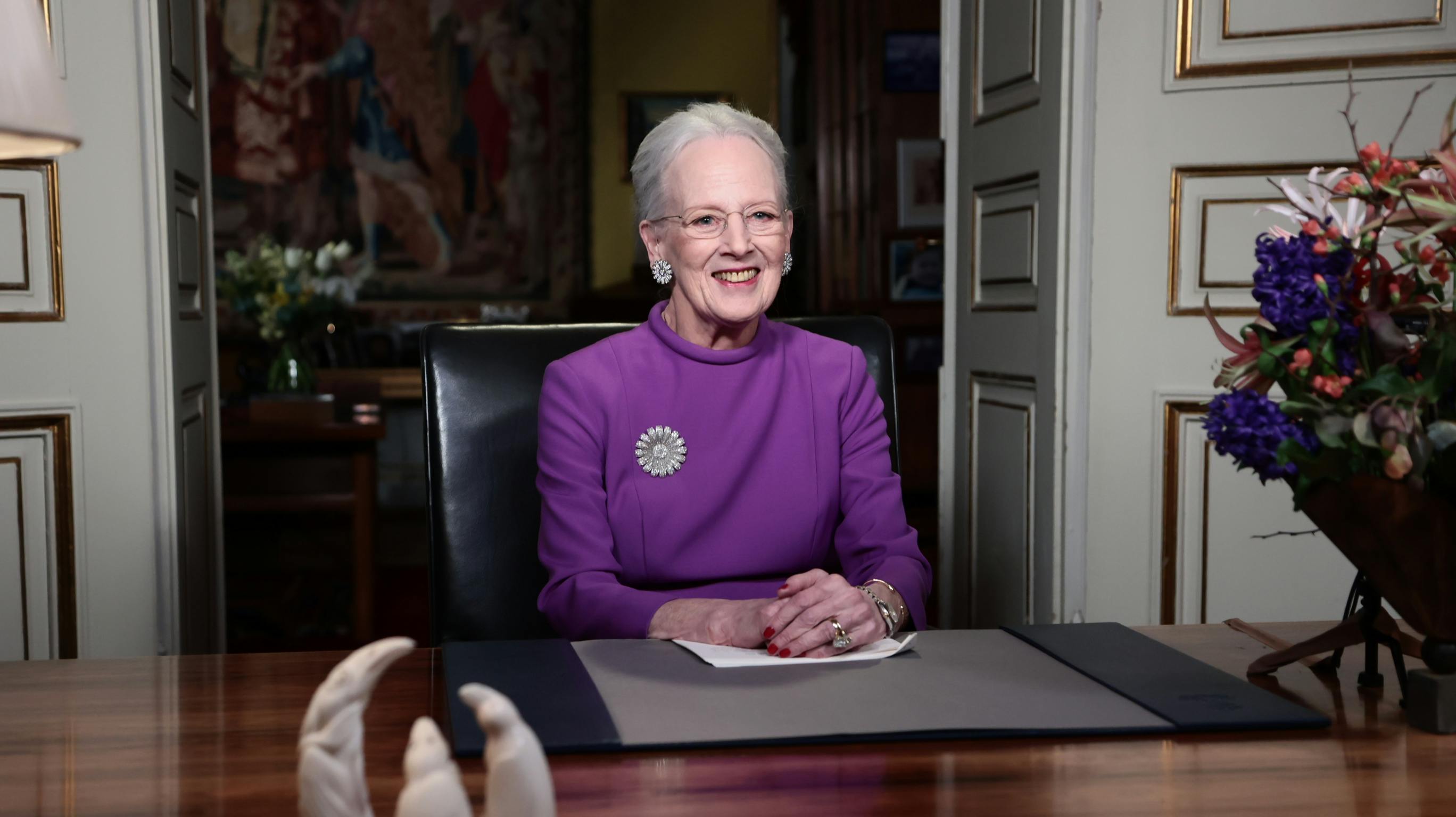 344 danskere havde spillet penge på, at 83-årige dronning Margrethe ville bruge ordet ”abdicere” i sin nytårstale i går aftes.