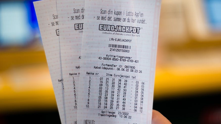 Der er lang vej fra tallene her til over 700 millioner kroner. Chancen for at du vinder en nemlig mikroskopisk.