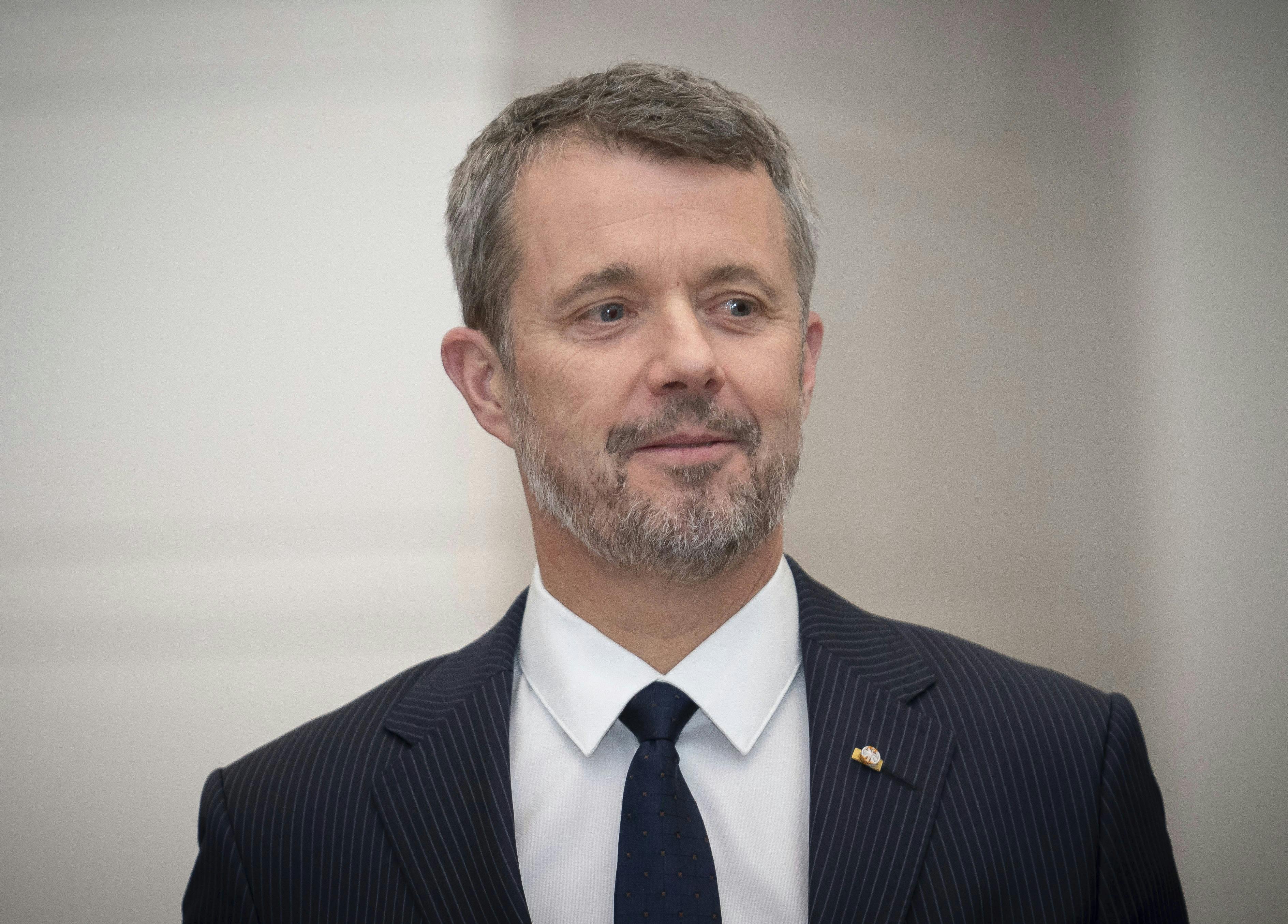 Kongeekspert Lars Hovbakke ser både styrker og svagheder hos kronprins Frederik, der om 14 dage bliver landets konge.