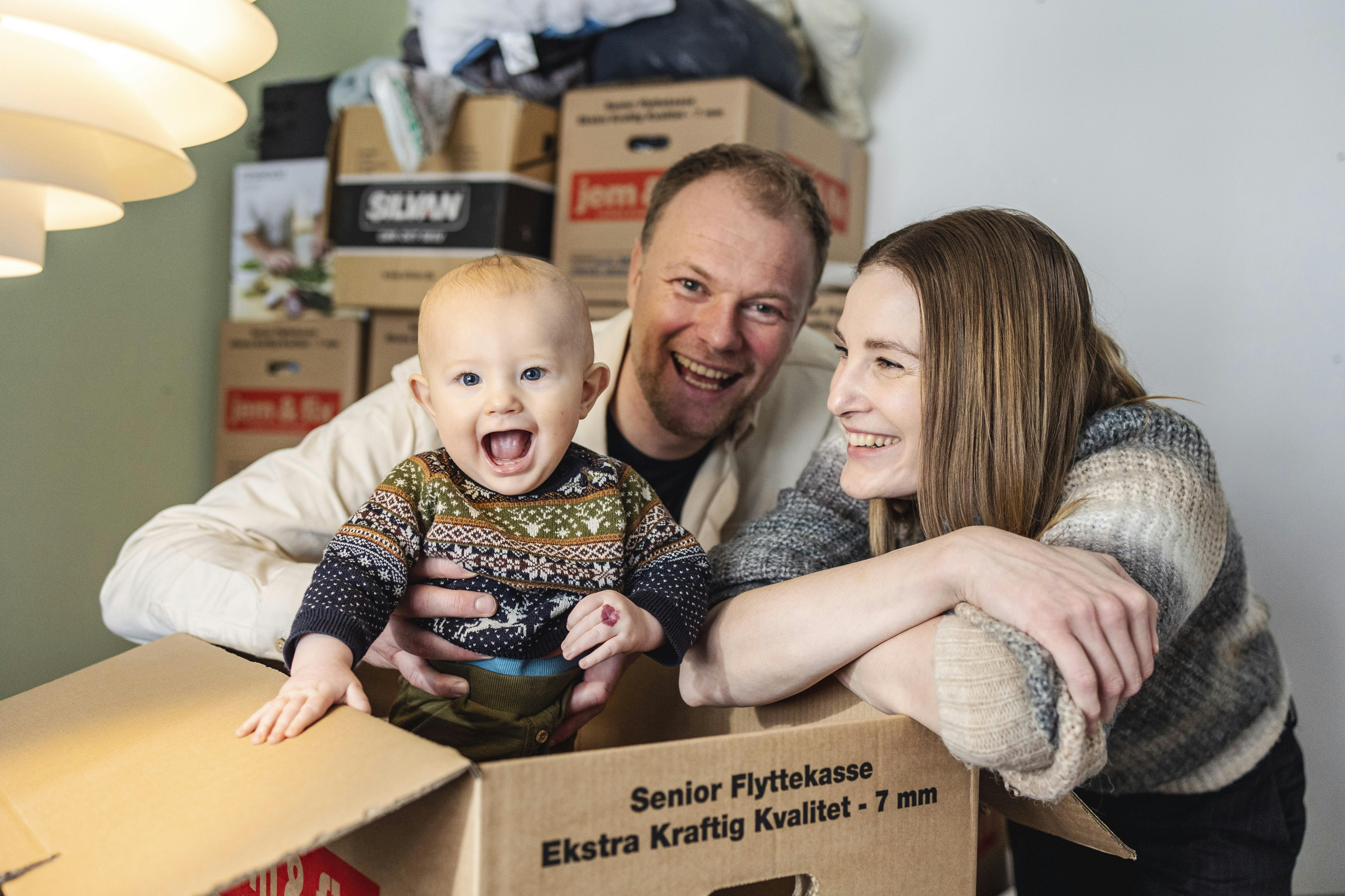 Den 3. juni 2022 blev Christian Degn og Trine forældre til Vagn. Sidenhen stod han åbent frem og fortalte om deres problemer med at blive forældre.