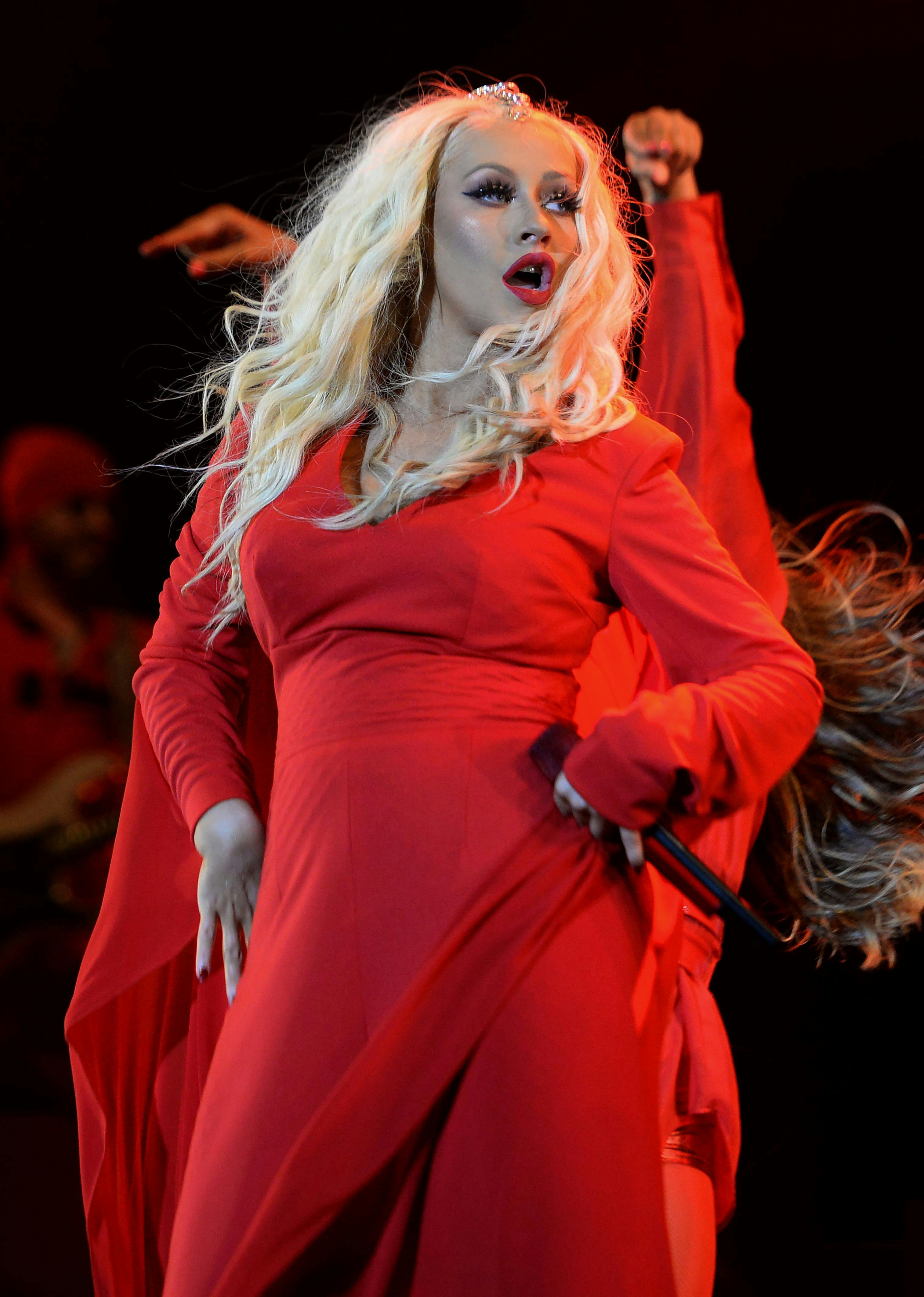 USA singer Christina Aguilera performs during the World Music Festival "Mawazine" in Rabat on May 28, 2016. / AFP PHOTO / FADEL SENNA