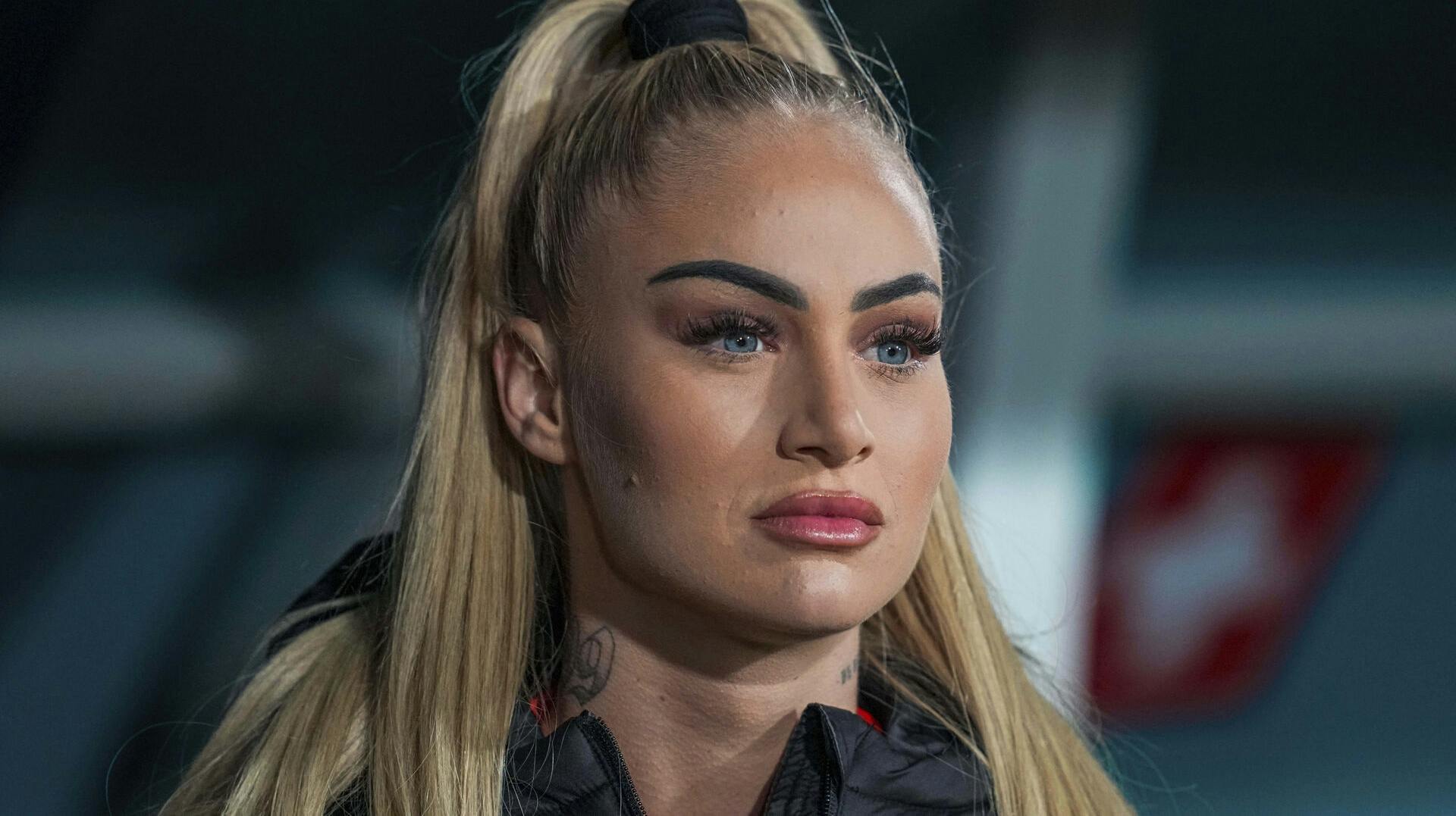 Alisha Lehmann er også kendt som "verdens lækreste fodboldspiller".