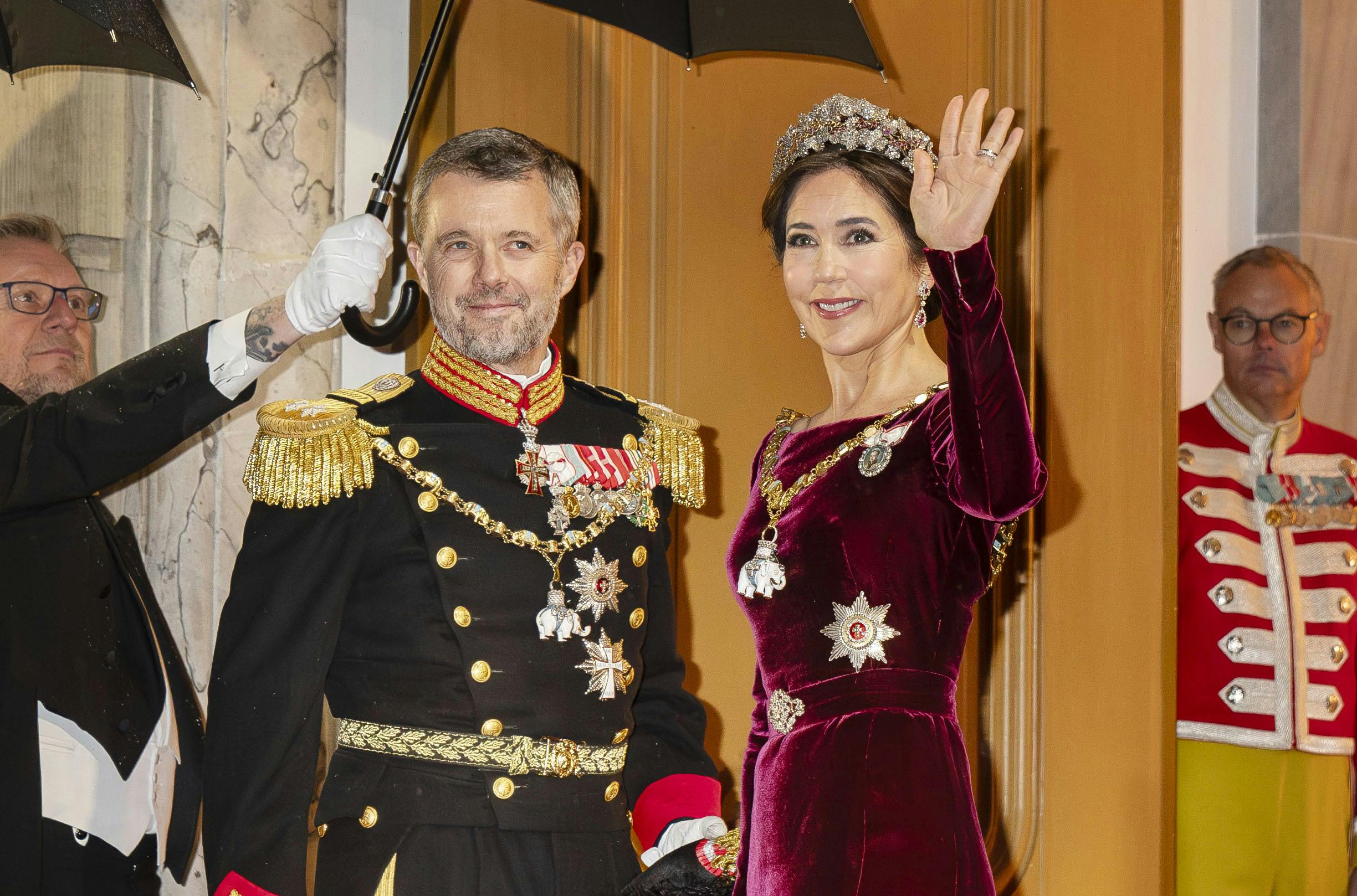 Kronprins Frederik står over for en vigtig beslutning. 