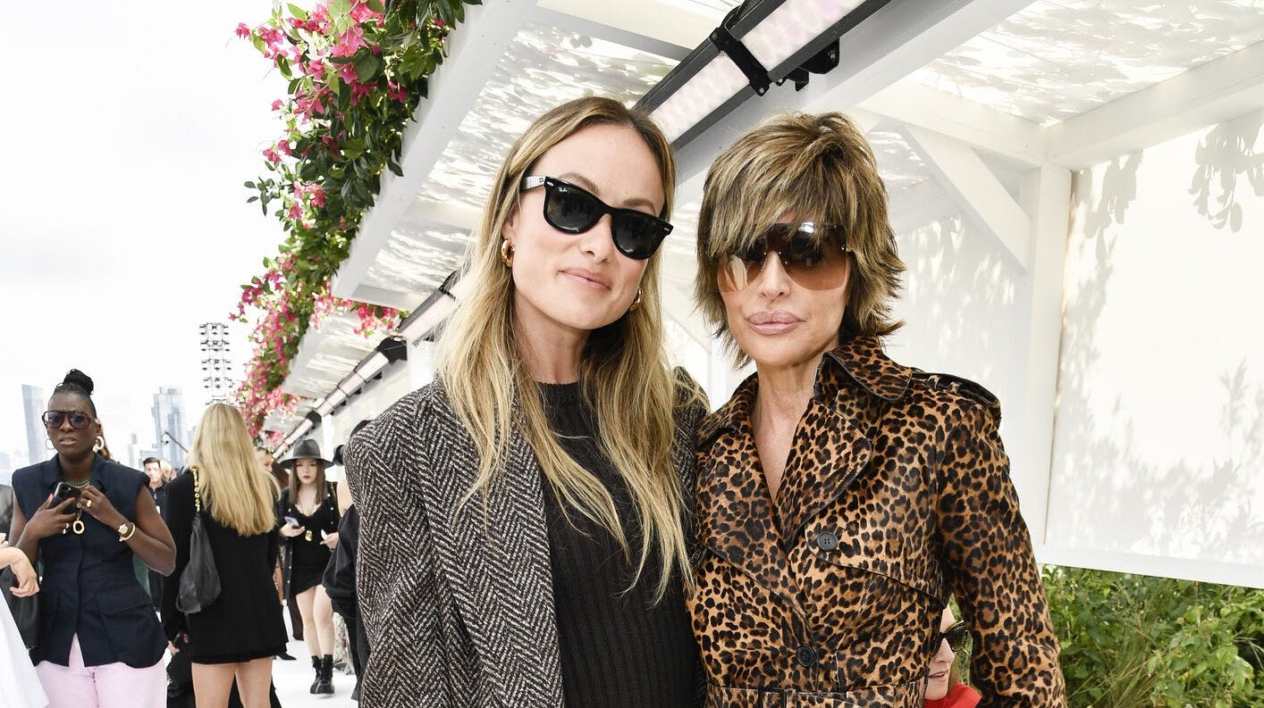 Lisa Rinna deler nøgenfoto. 