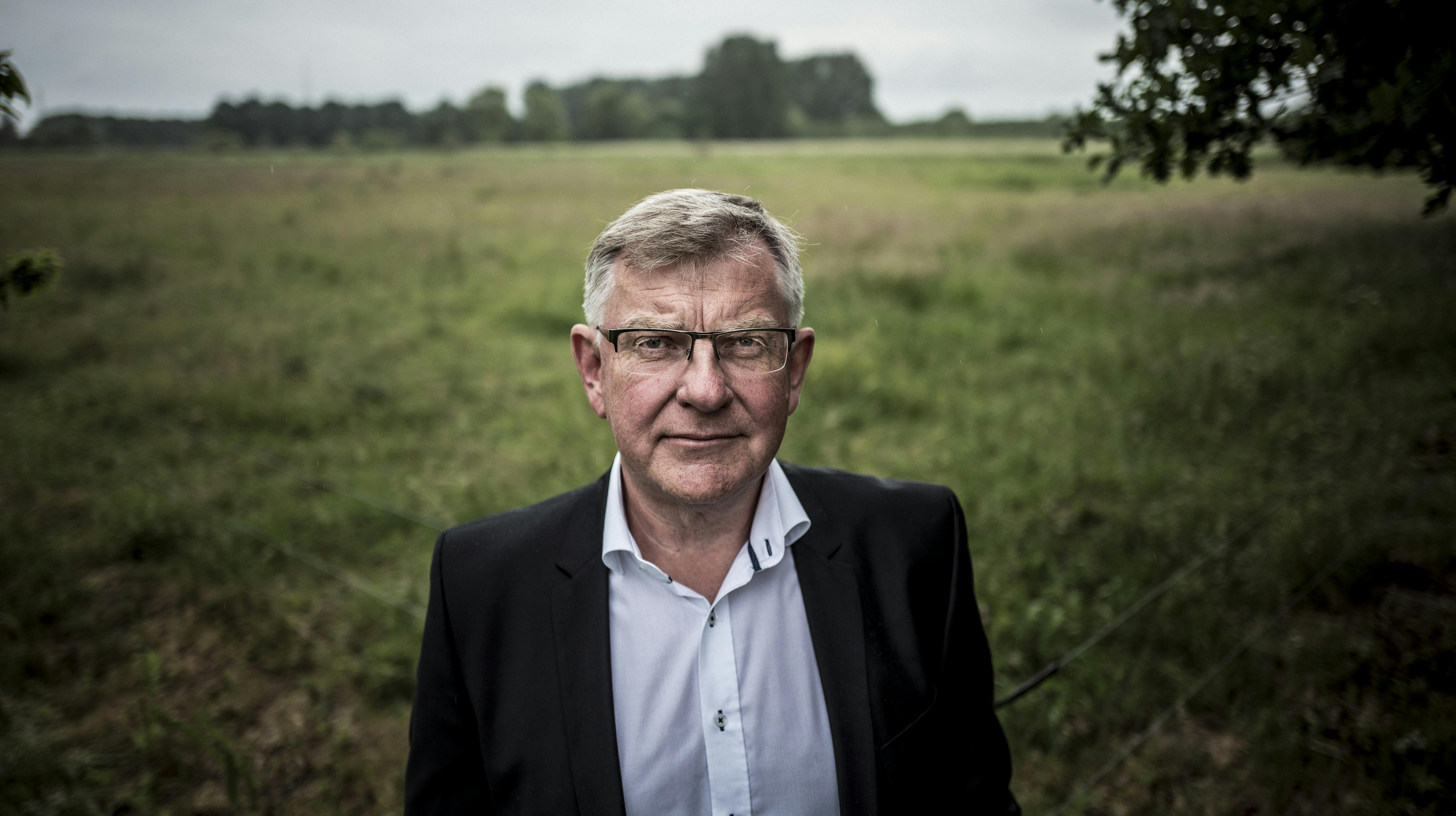 Tidligere direktør i Thise Mejeri, Poul Pedersen, fortæller nu om den krise, der fik ham til at besvime foran sine børn.
