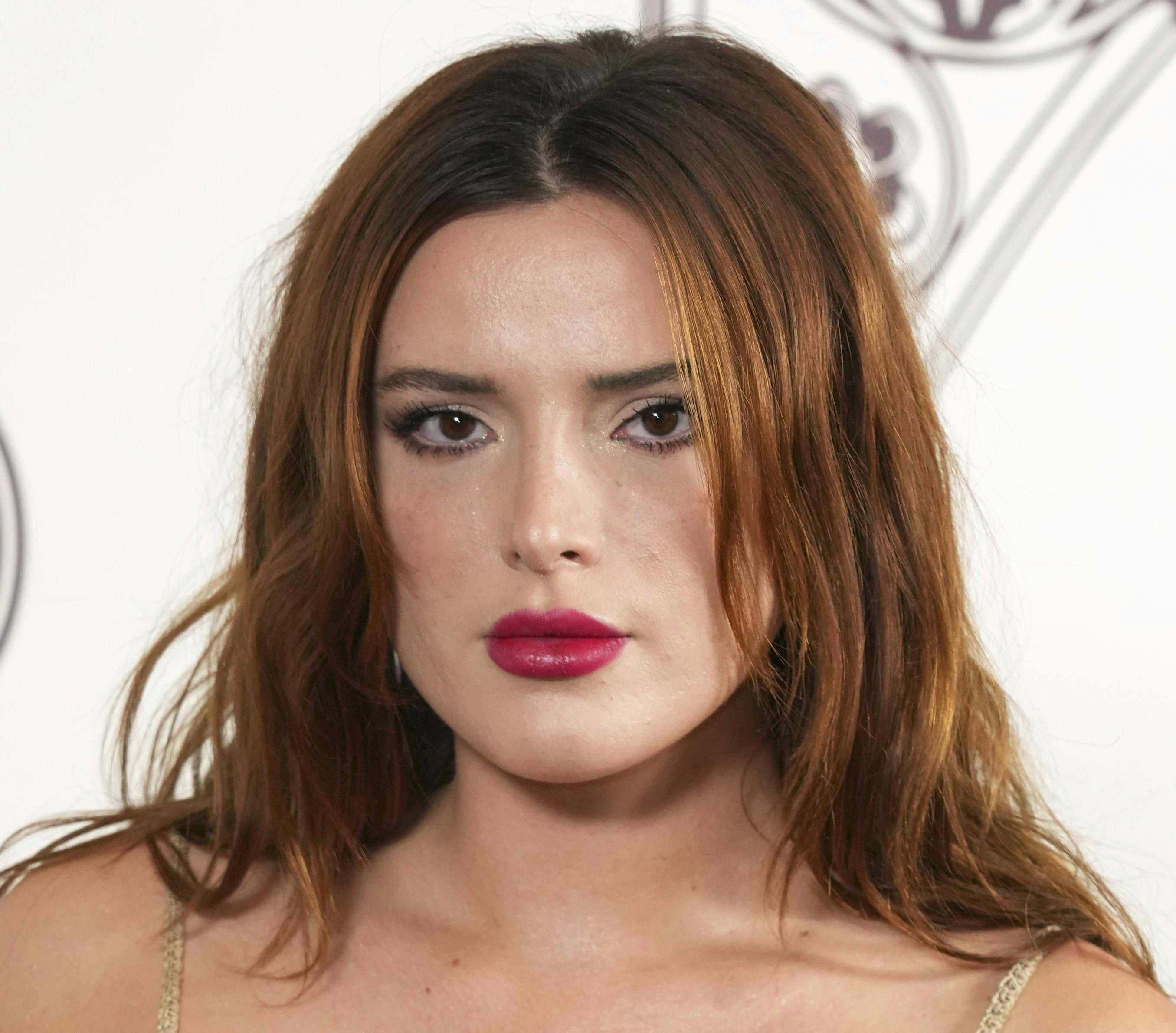 Bella Thorne er tidligere Disney-stjerne, men ernærer sig nu som OnlyFans-kreatør. 