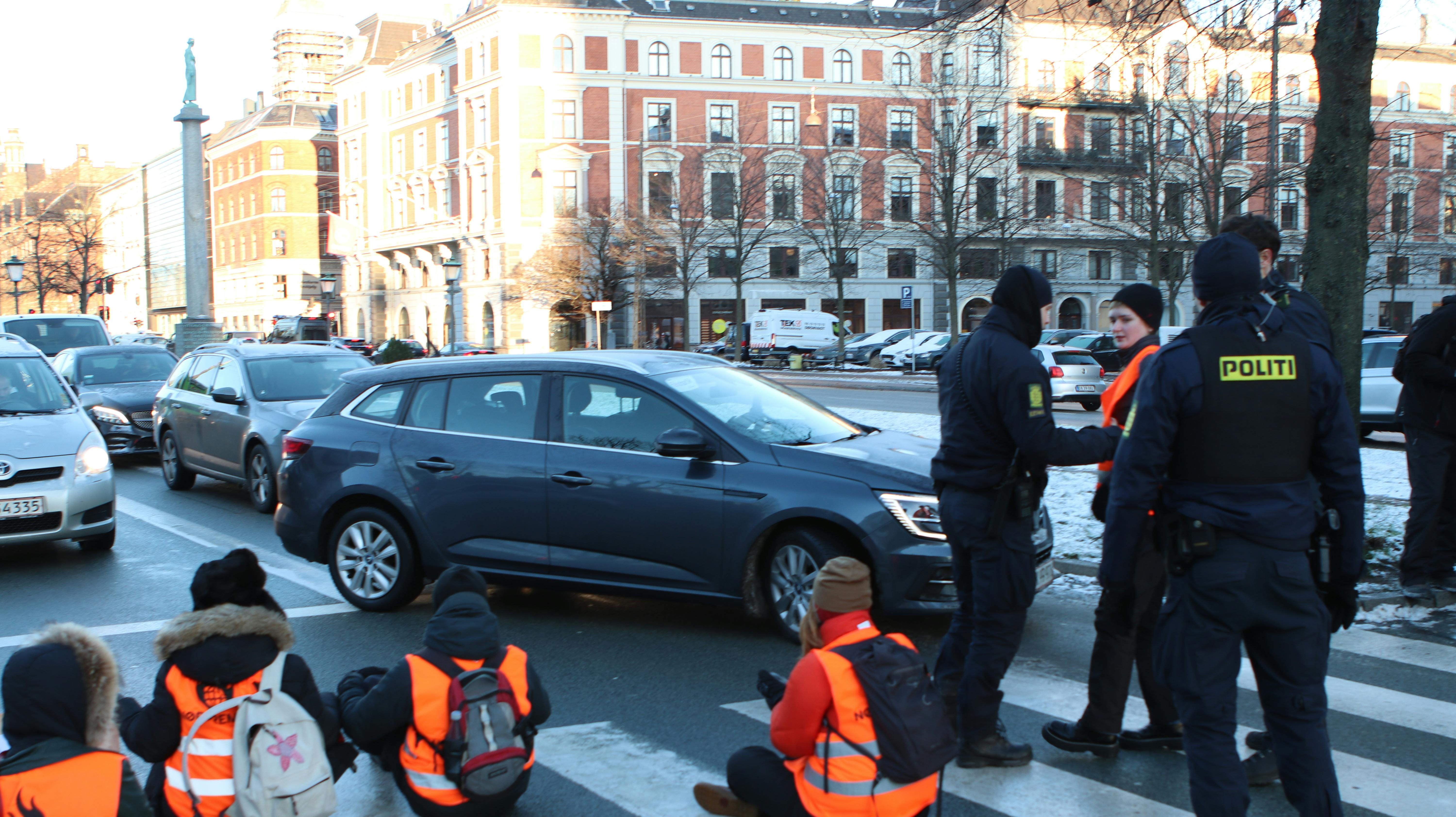 Demonstranter fjernet