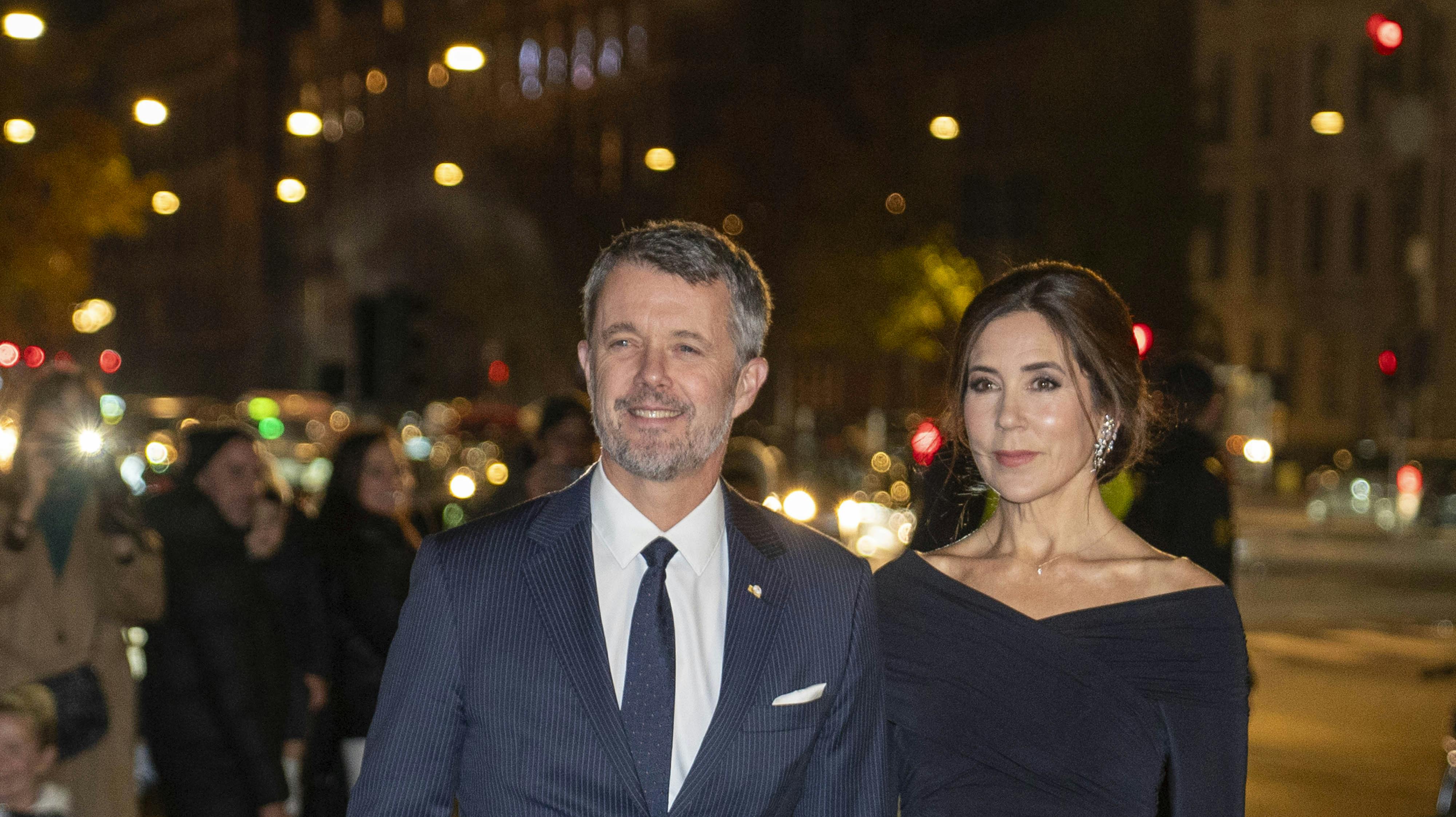 Returmiddag på Glyptoteket - kongeparret, dronningen, kronprinsparret, prinsesse Benedikte