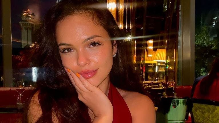 Danserens død har efterladt ”et gabende tomrum i hjerterne på alle dem, der mødte hendes ynde og kreativitet”, lyder det blandt andet fra hendes efterladte. 