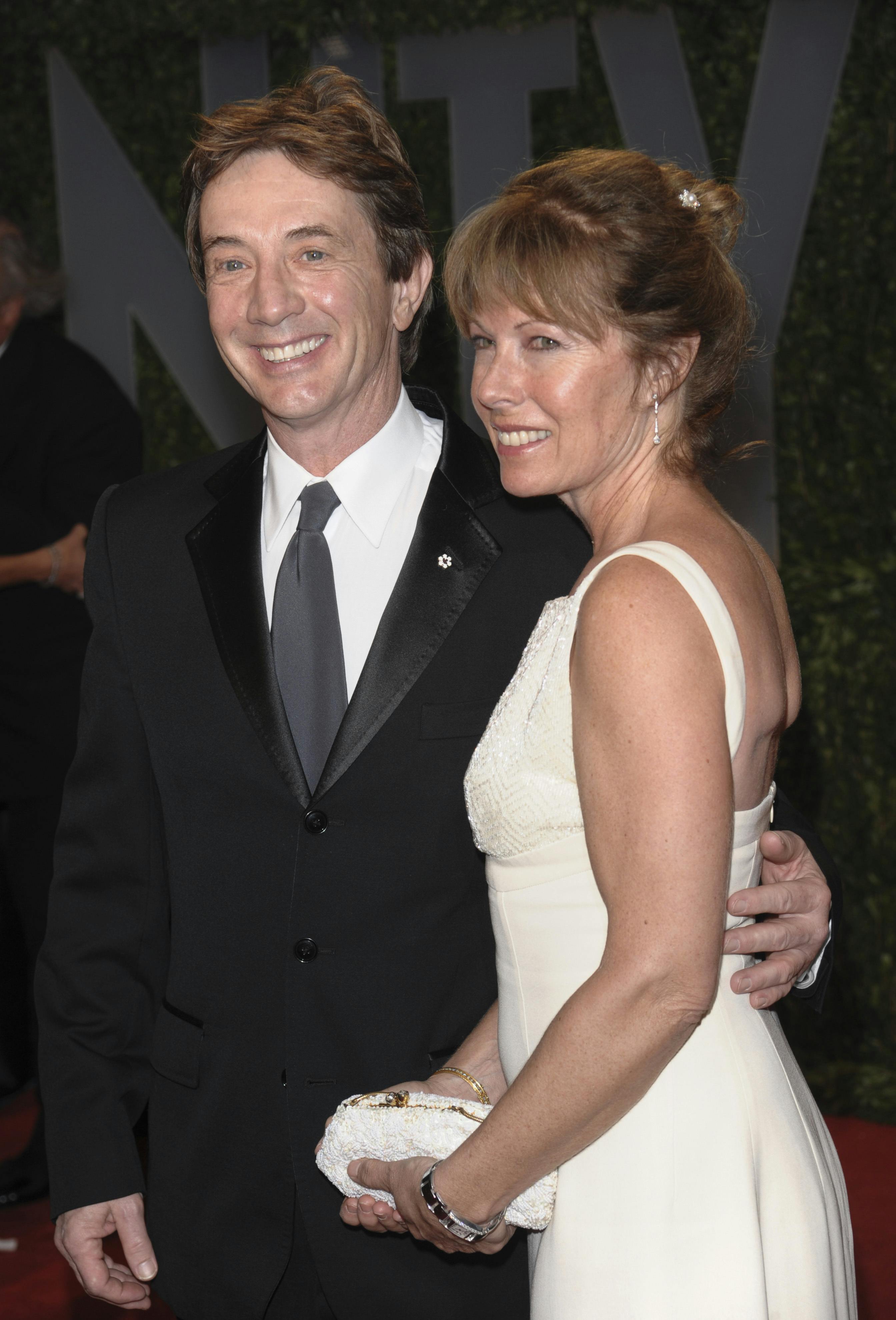 Actor Martin Short and his wife Nancy Dolman arrive at the Vanity Fair Oscar party on Sunday, Feb. 22, 2009, in West Hollywood, Calif. (AP Photo/Evan Agostini)