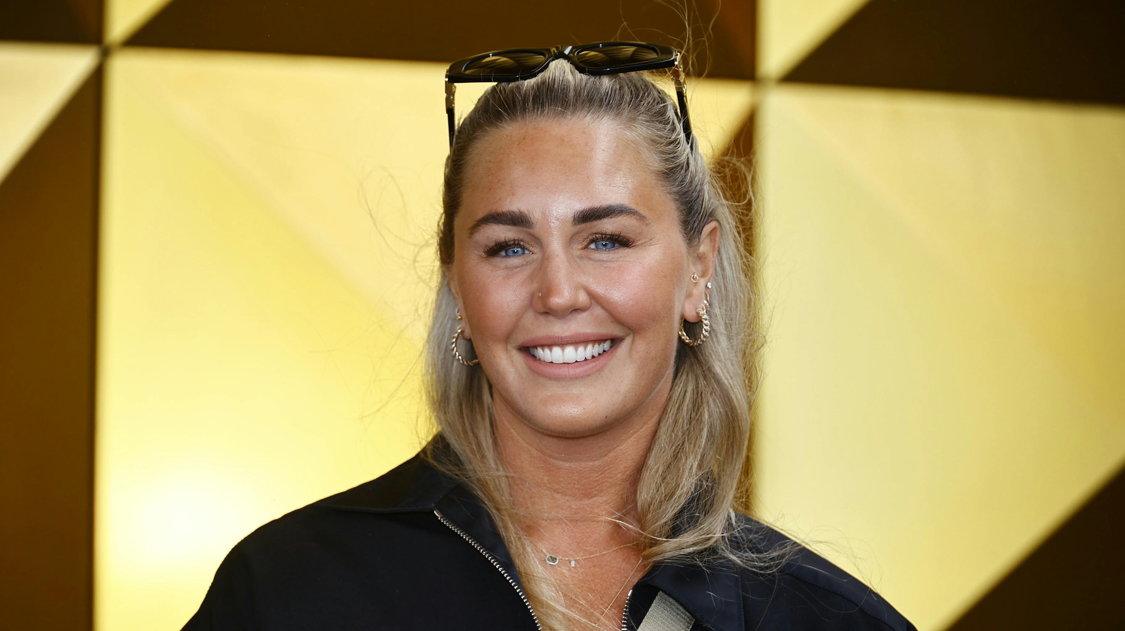 Jeanette Ottesen takker nu for den store mængde kærlighed, som er svømmet hendes vej på de sociale medier, efter hun åbnede op om Marco Loughrans utroskab.