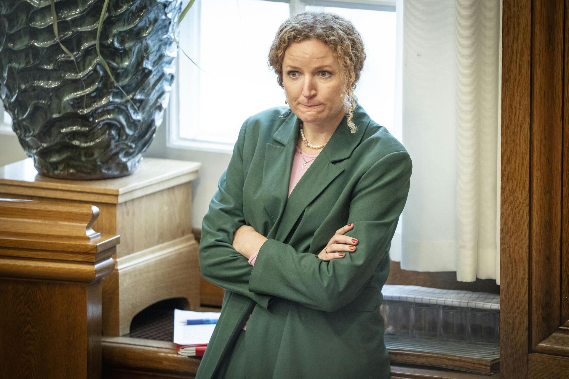 Rosa Lund (EL) kalder Kongehusets beslutning for "fucked up".