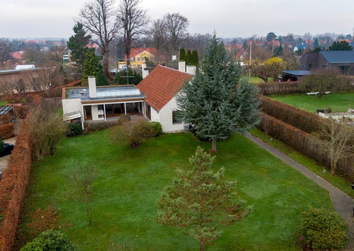 Medina og Malo satte villaen til salg i december.