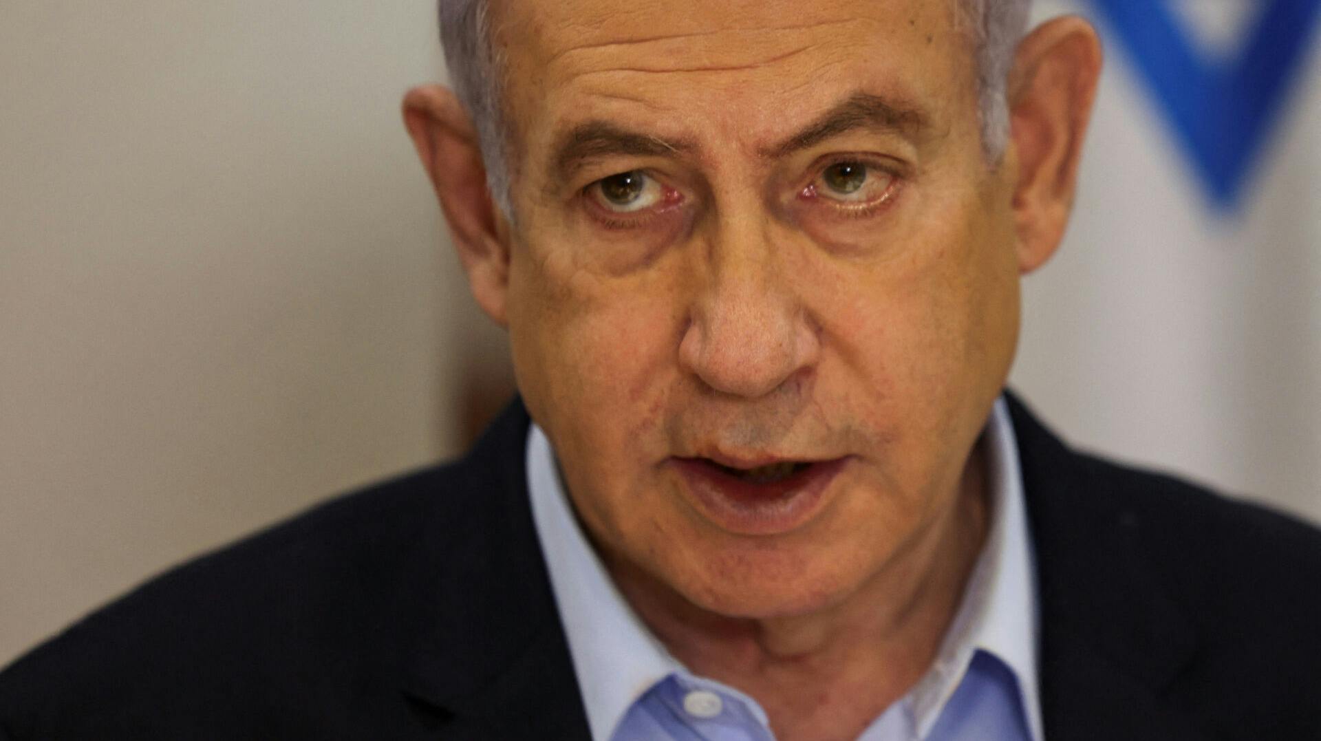 FILE PHOTO: Israeli Prime Minister Benjamin Netanyahu convenes the weekly cabinet meeting at the Defence Ministry in Tel Aviv, Israel, January 7, 2024. REUTERS/Ronen Zvulun/Pool/File Photo