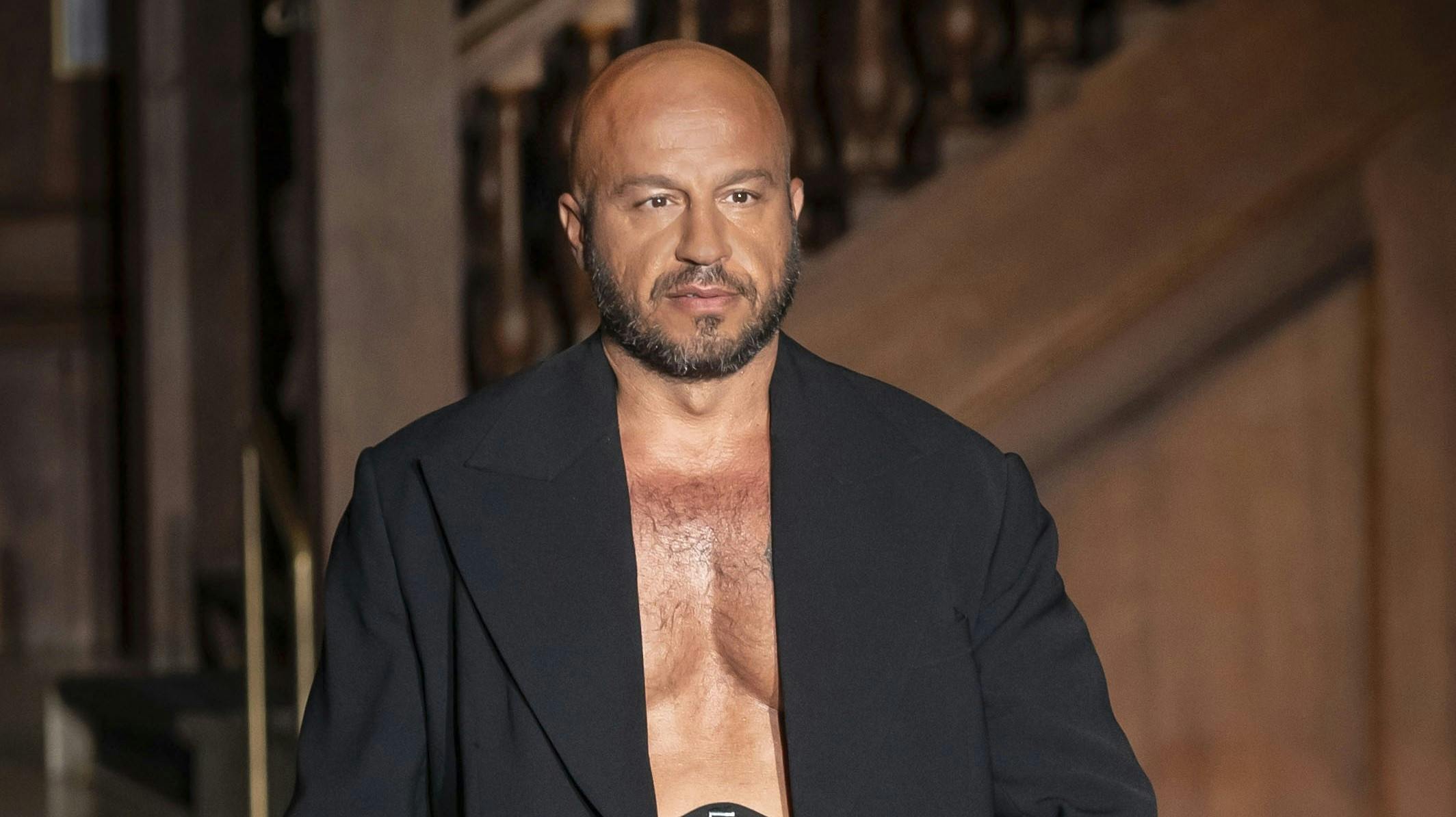 Har Dar Salim mødt kvinden i sit liv? Det kunne det tyde på.