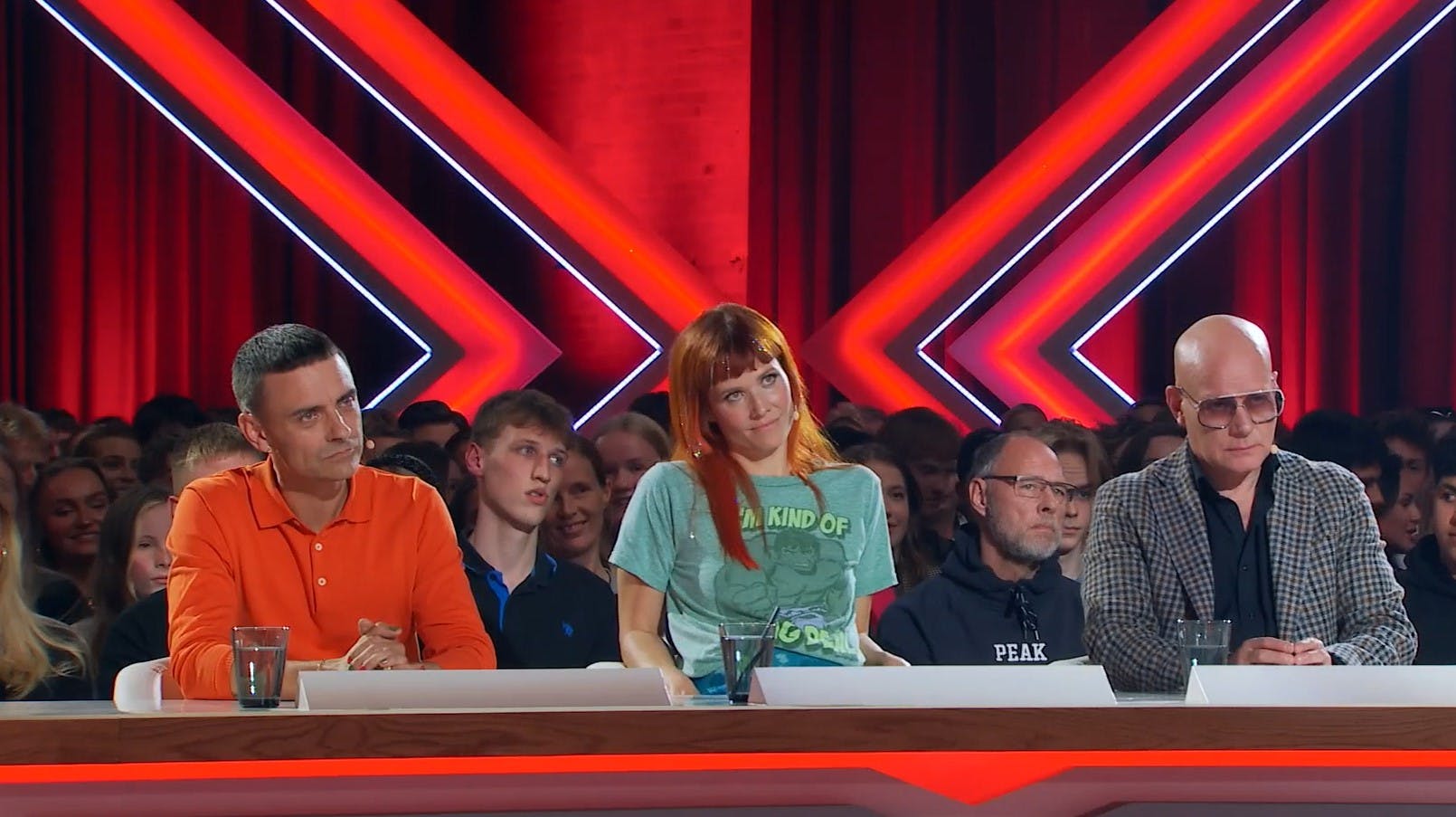 Simon Kvamm, Oh Land og Thomas Blachman skal vende sig til en helt ny regel, når "6 Chair Challenge" finder sted i "X Factor" 2024.