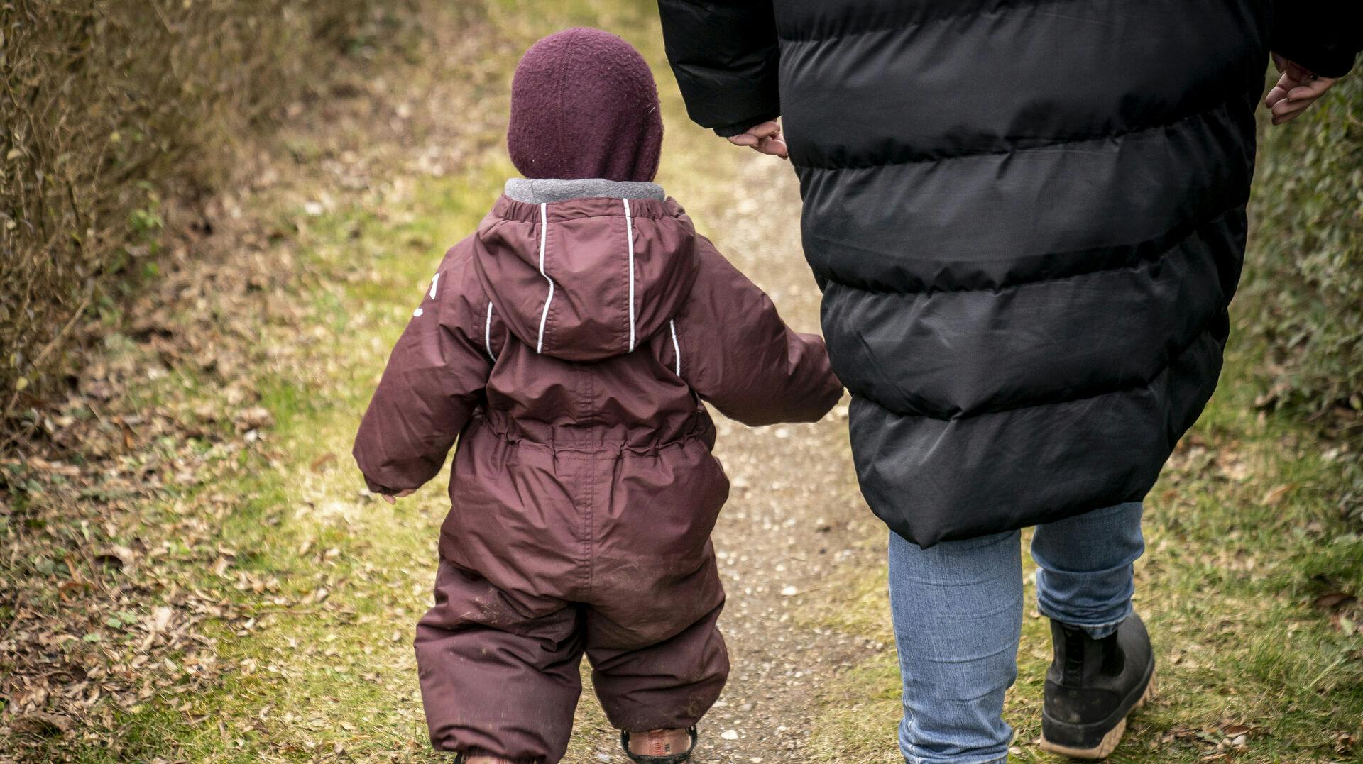 De nye barselsregler har allerede gjort en markant forskel i, hvor længe fædre vælger at holde fri med deres børn.