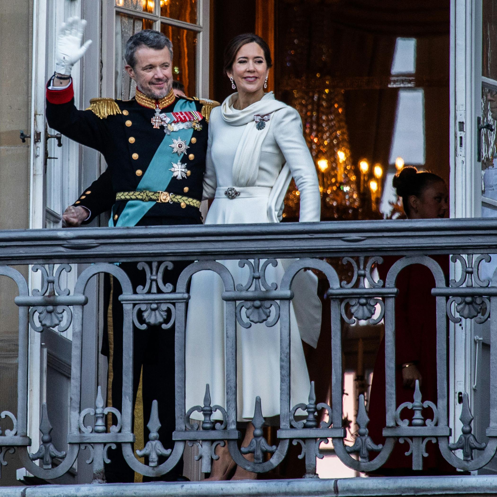 https://imgix.seoghoer.dk/2024-01-22/tronskifte-kong-frederik-x-pressefotograf-mikael-rieck_44.jpg