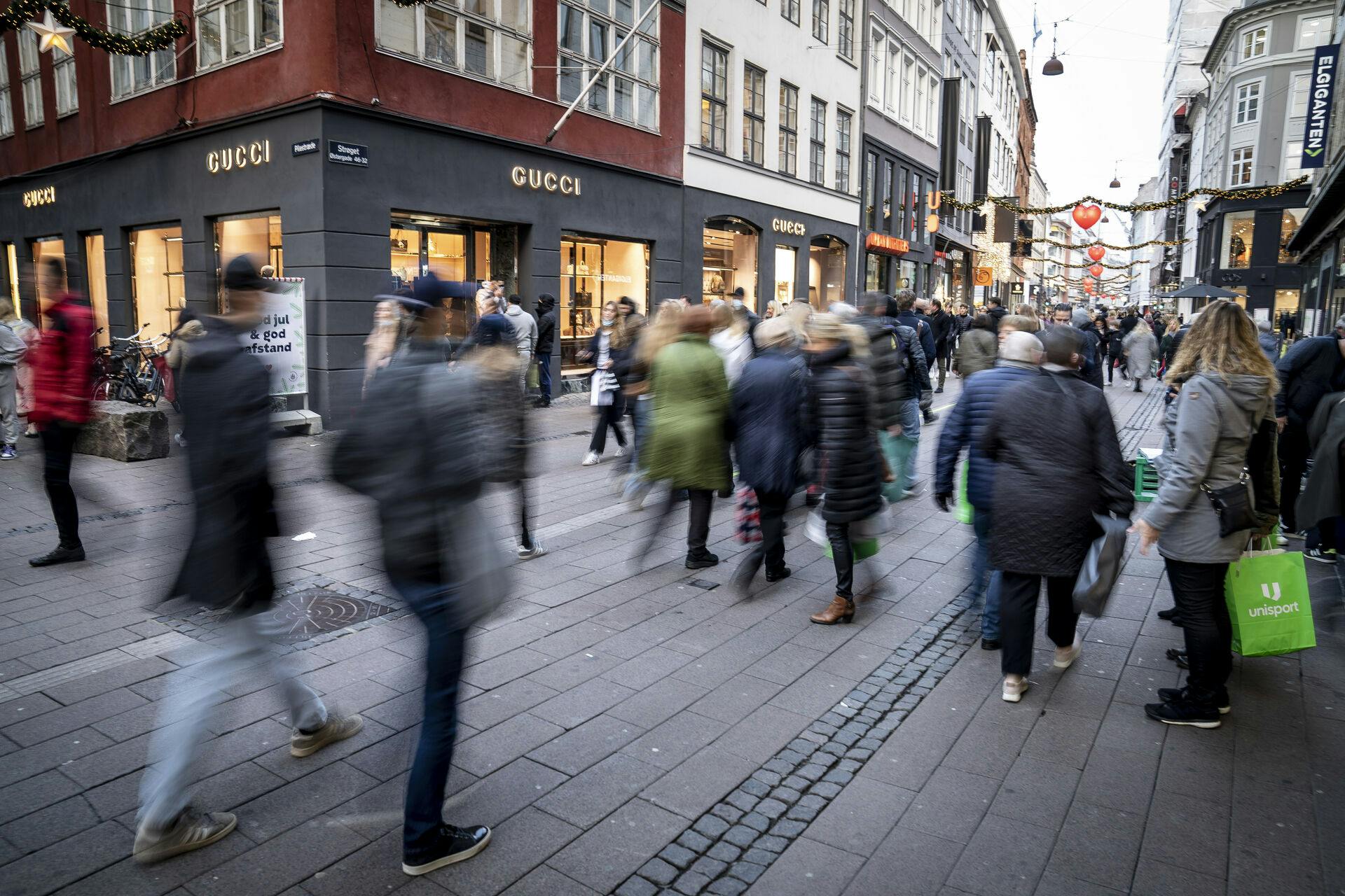 Lysten til slå sig økonomisk løs på blandt andet indkøbsgaderne i København er voksende.