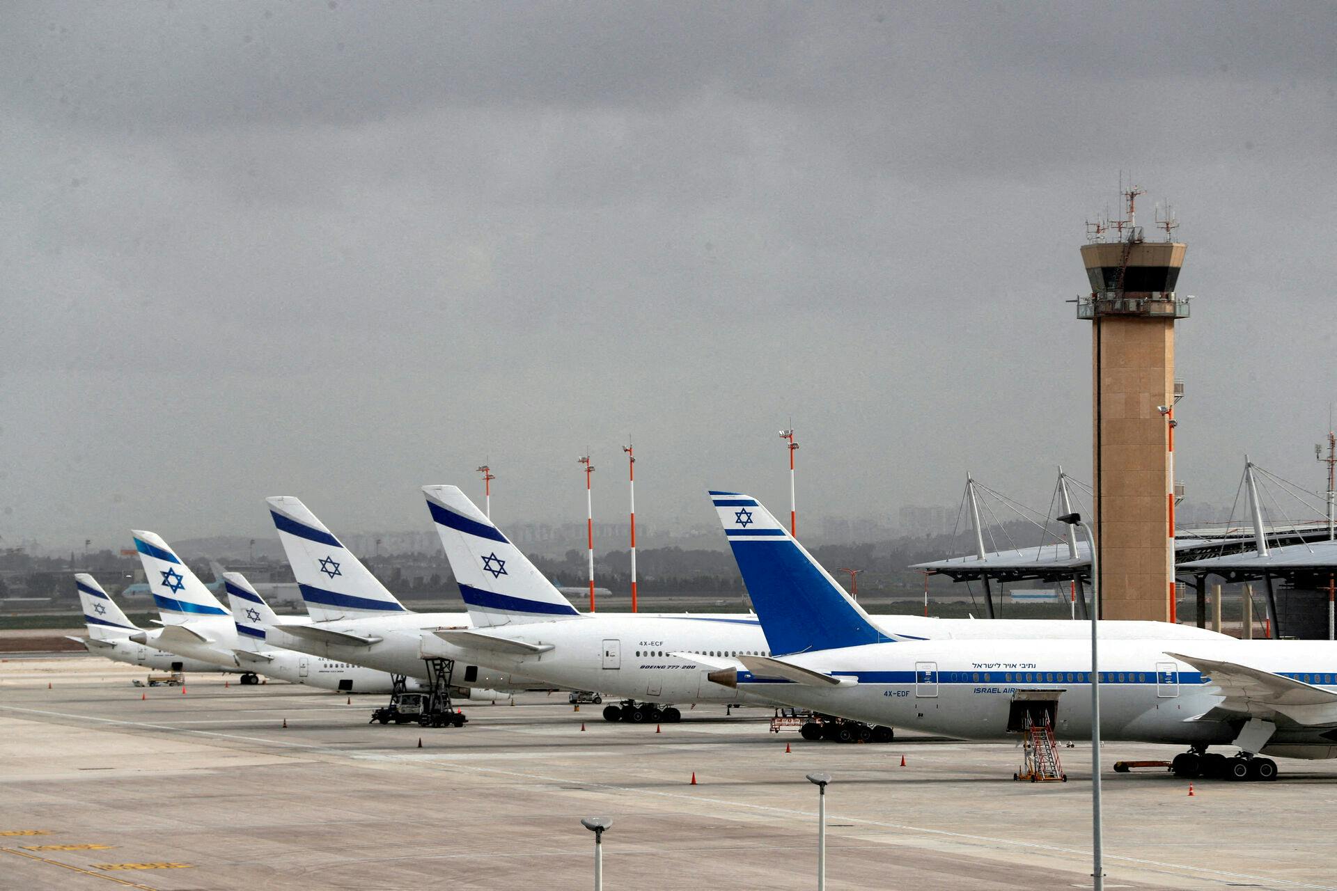 Det nationale flyseskab "El Al" fortsætter sine flyvninger trods risikoen for angreb.