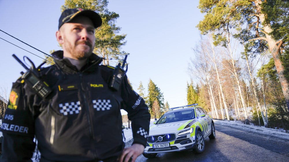Der blev tirsdag spærret af rundt om huset, mens politiet arbejdede på stedet. 