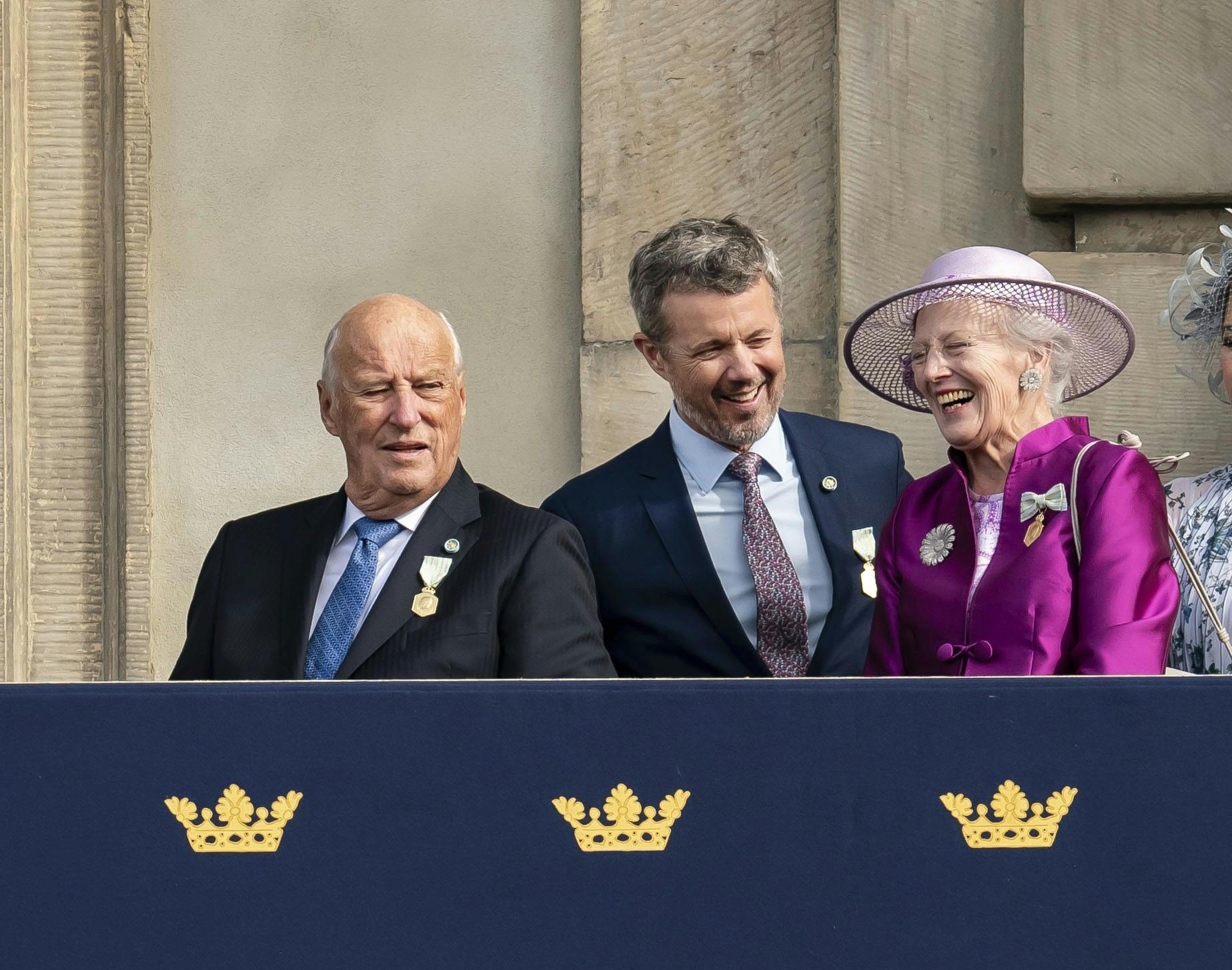 Mens kong Frederik har overtaget efter sin mor, har norske kong Harald ikke planer om at lave samme stunt, slår han fast. 