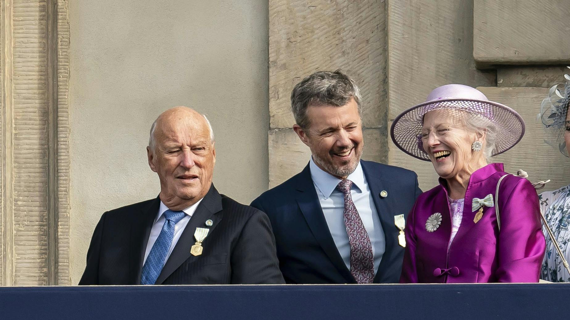Mens kong Frederik har overtaget efter sin mor, har norske kong Harald ikke planer om at lave samme stunt, slår han fast.