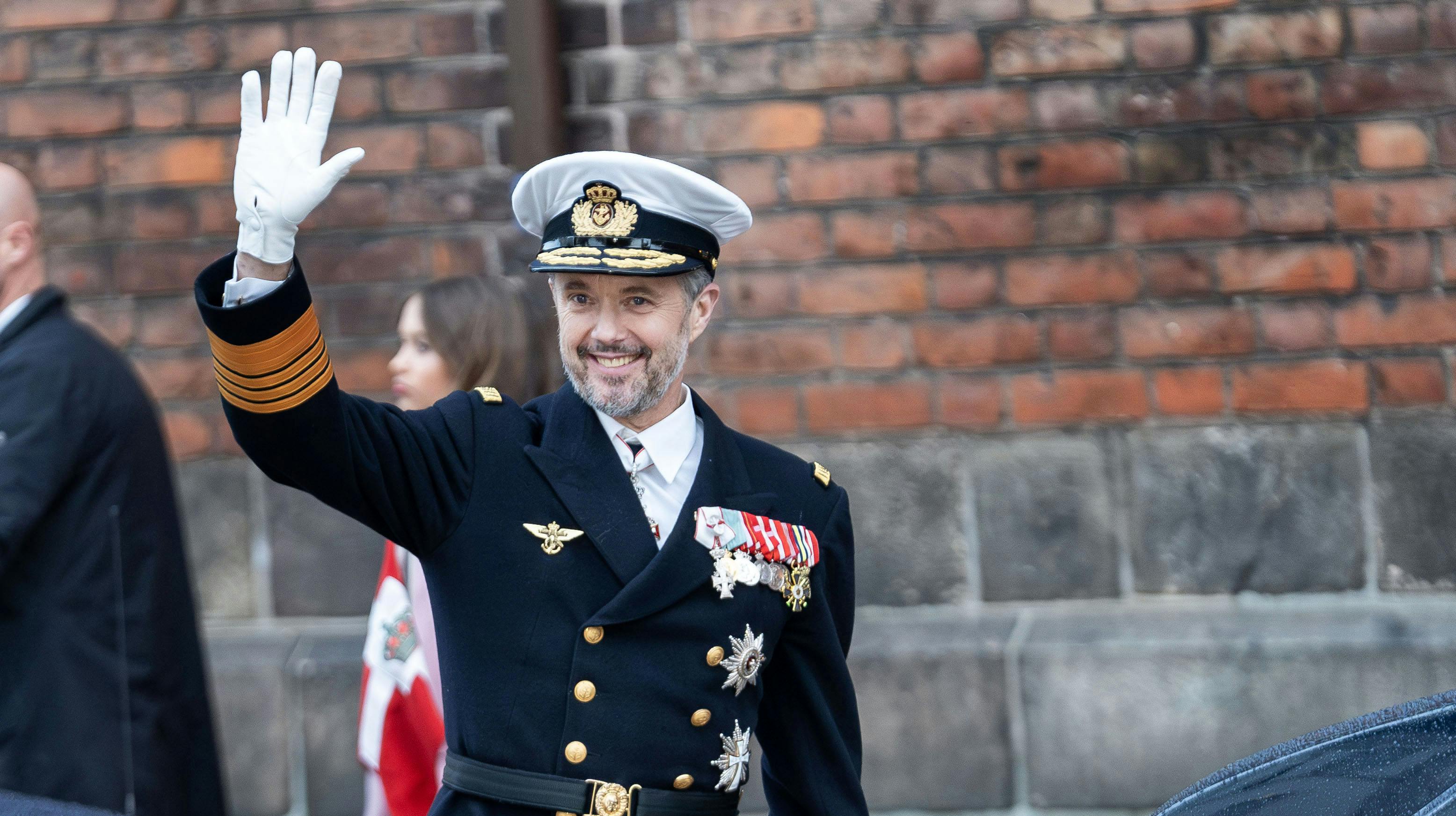 OPGAVE: Den kongelige familie deltager i festgudstjeneste STED: Aarhus DomkirkeJOURNALIST: Marianne Singer og Ulrik EriksenFOTOGRAF: Hanne JuulDATO: 20240121