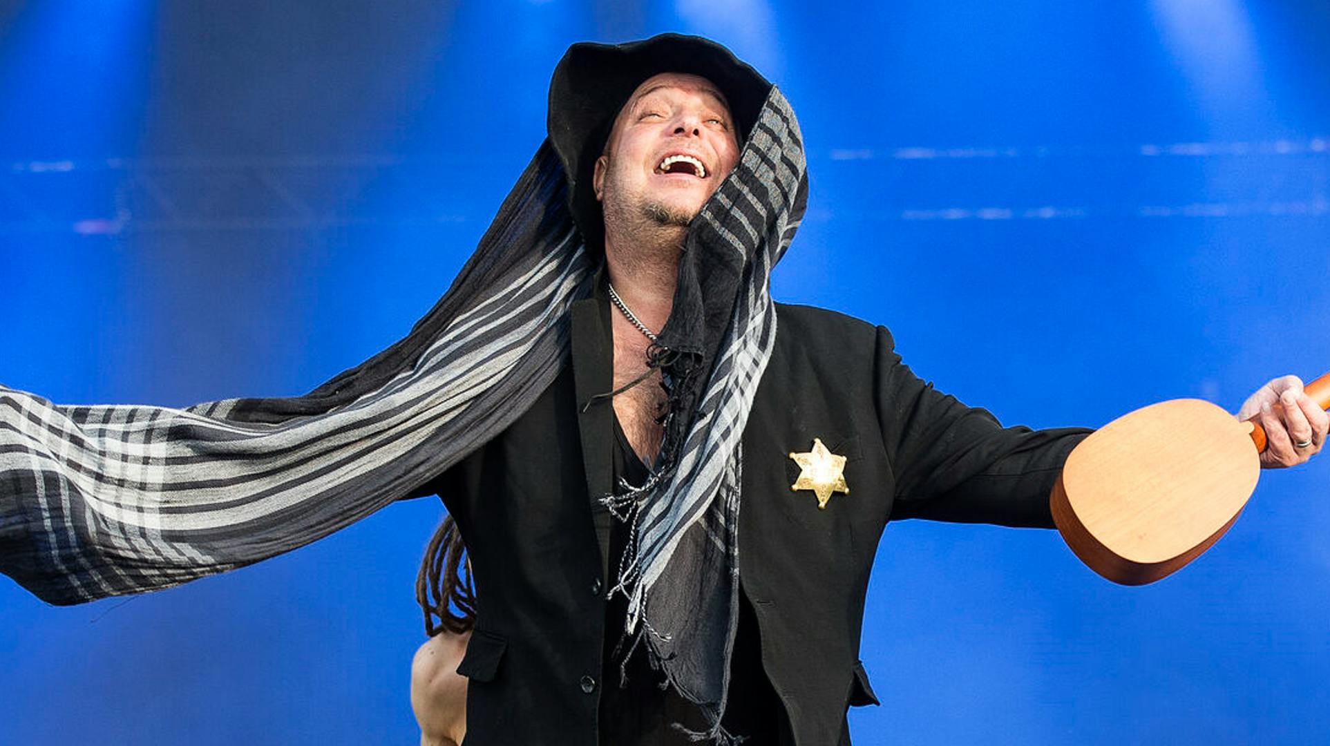 Sandberg under Rednex-koncert til "Vi Elsker 90'erne"-fest i Aarhus.