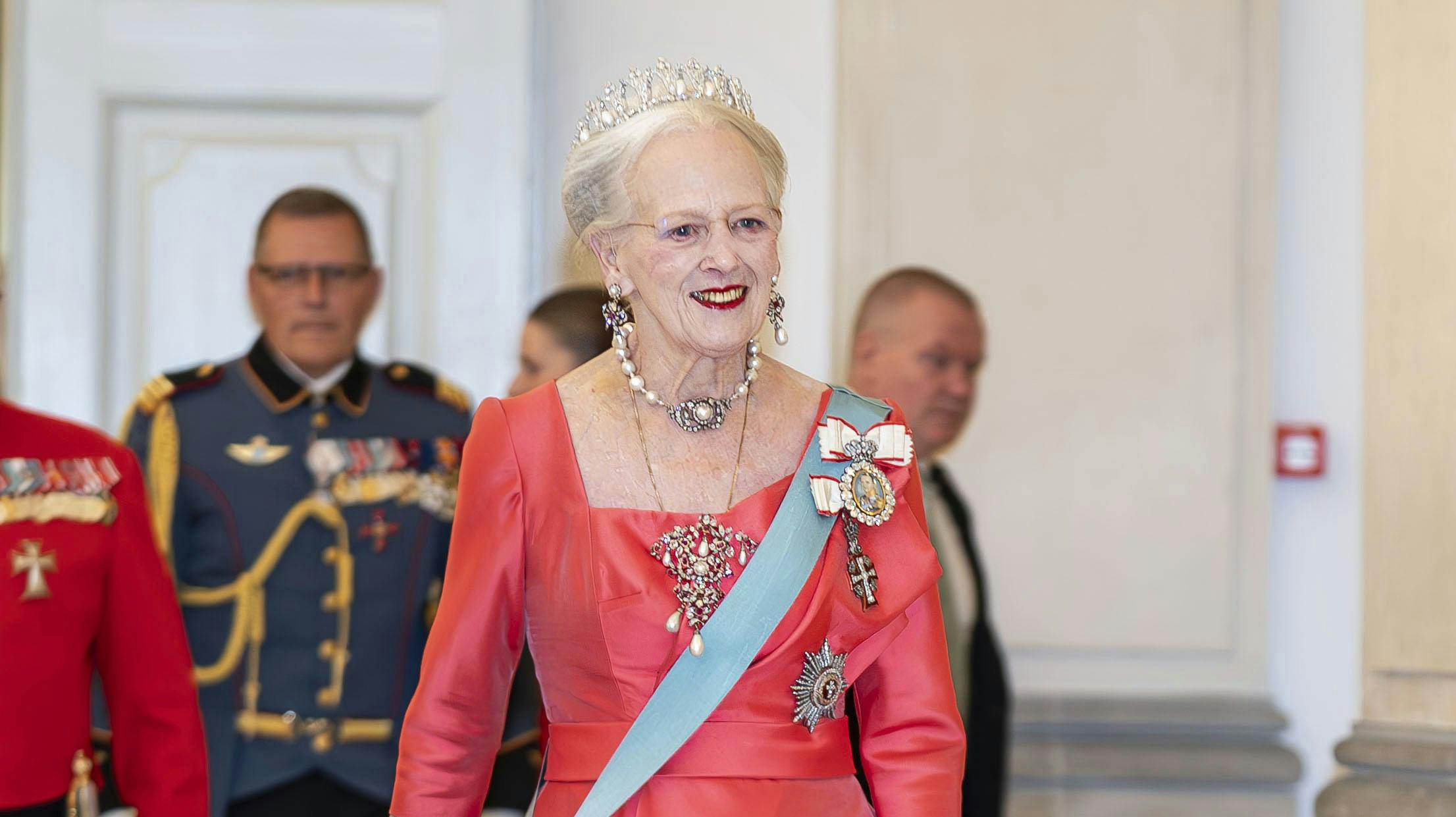 Kunstværket er vurderet til mellem 75.000 og 100.000 kroner. 