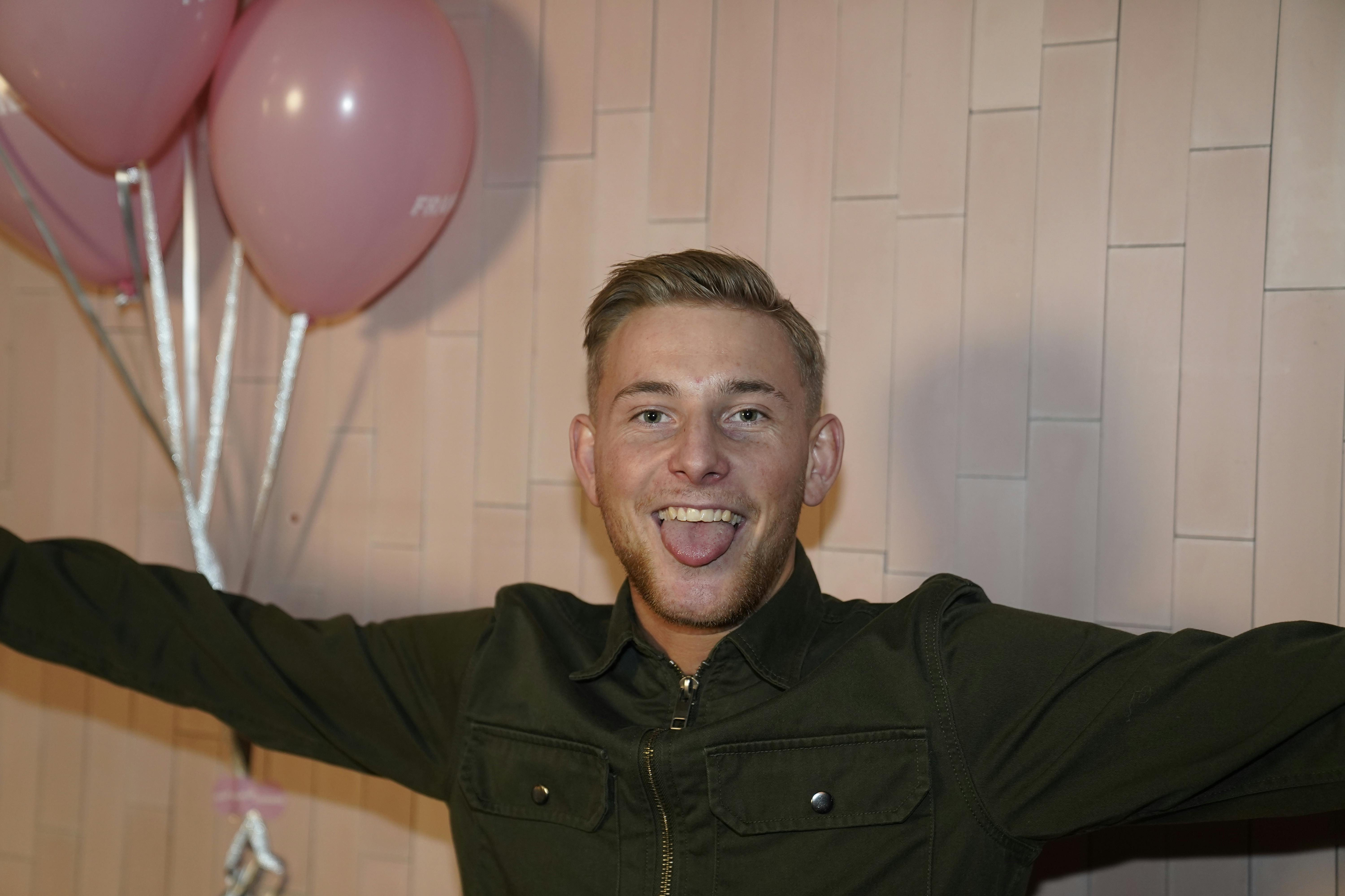 Patrick Holsøe fortalte til "Reality Awards", at han havde fundet kærligheden. Men nu er "Paradisoen" blevet single igen.