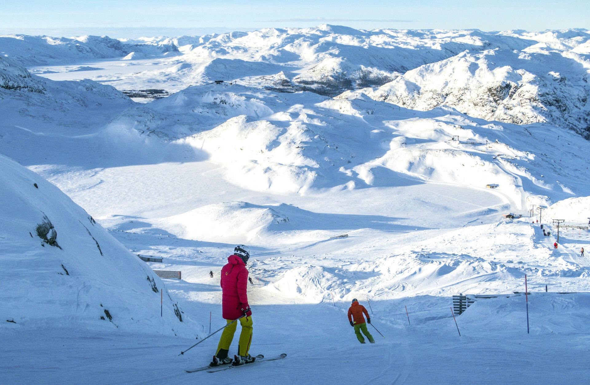 Skiløber død i lavine i Norge