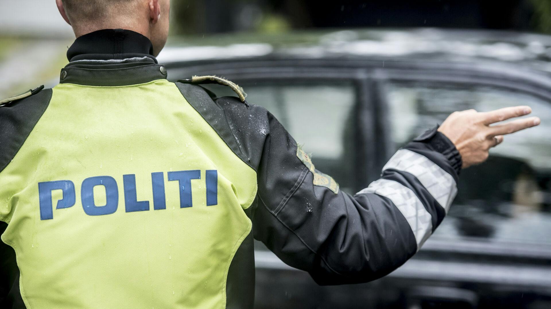 I uge 5 sætter Rådet for Sikker Trafik fokus på skolepatruljernes arbejde. Og flere af landets politikredse vil sætte ind med kontroller ved at aflægge skoler et besøg i det tidsrum, hvor patruljerne udfører deres arbejde.