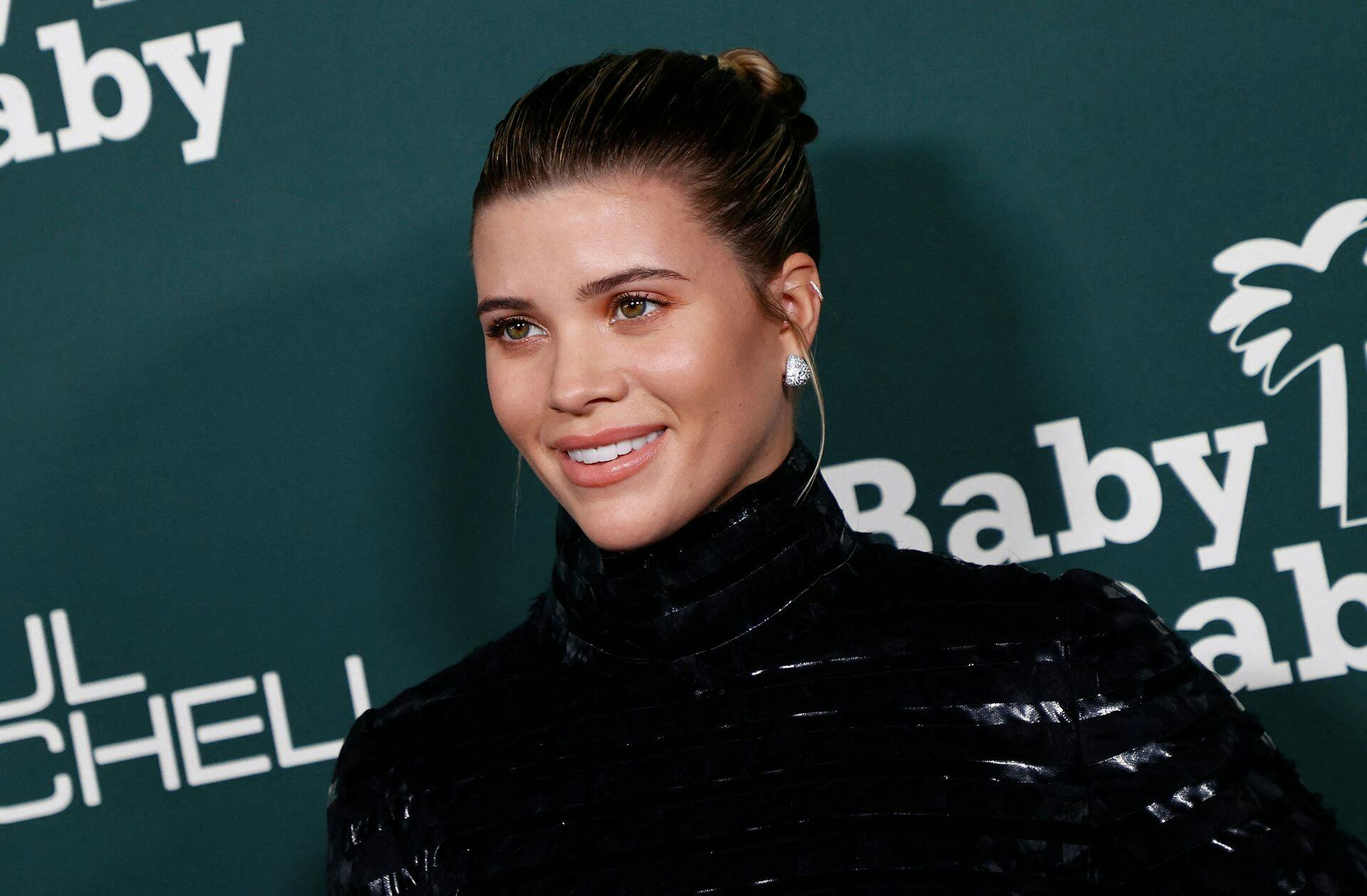 Kendisdatter Sofia Richie venter sit første barn.